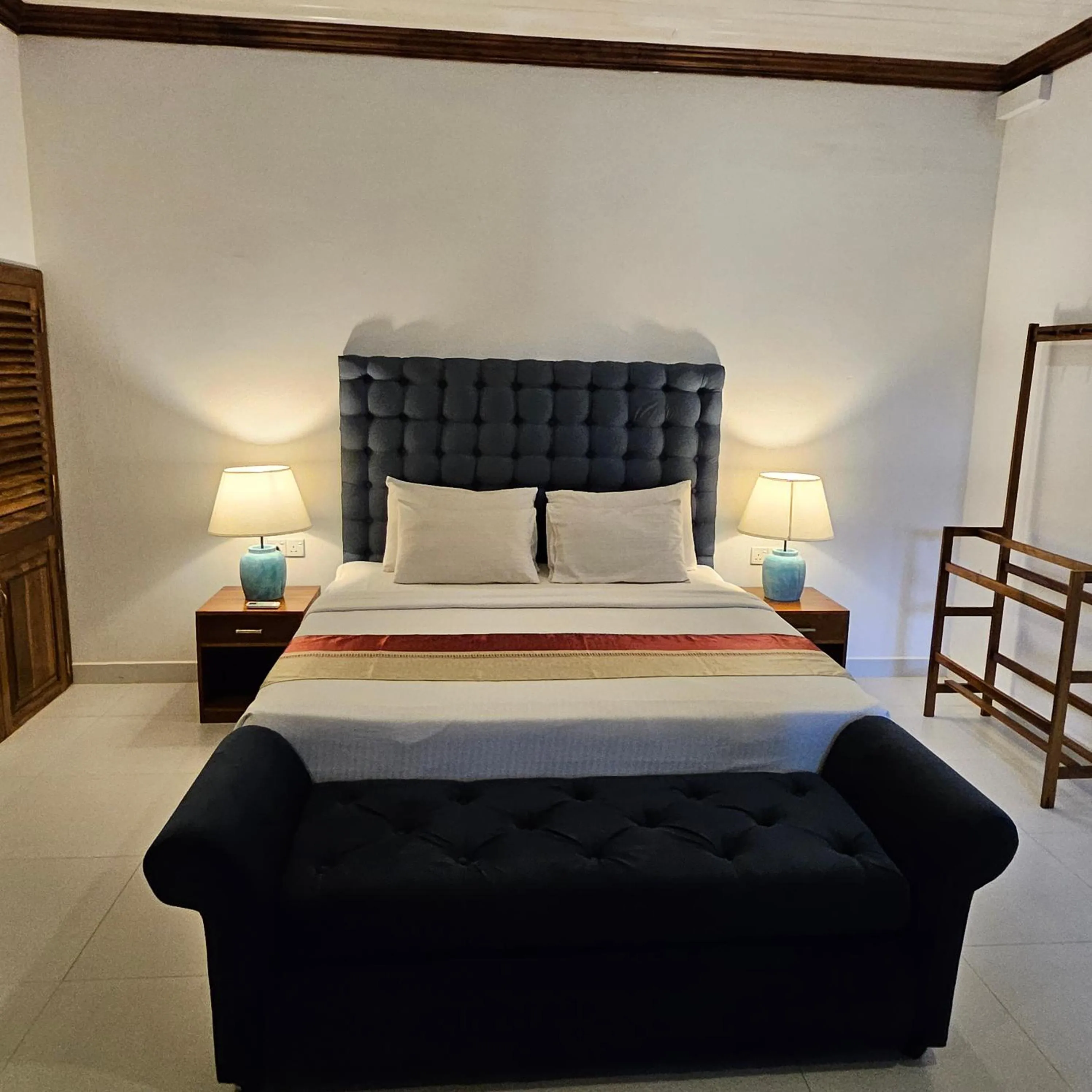 Bedroom, Bed in Ella Planters Bungalow