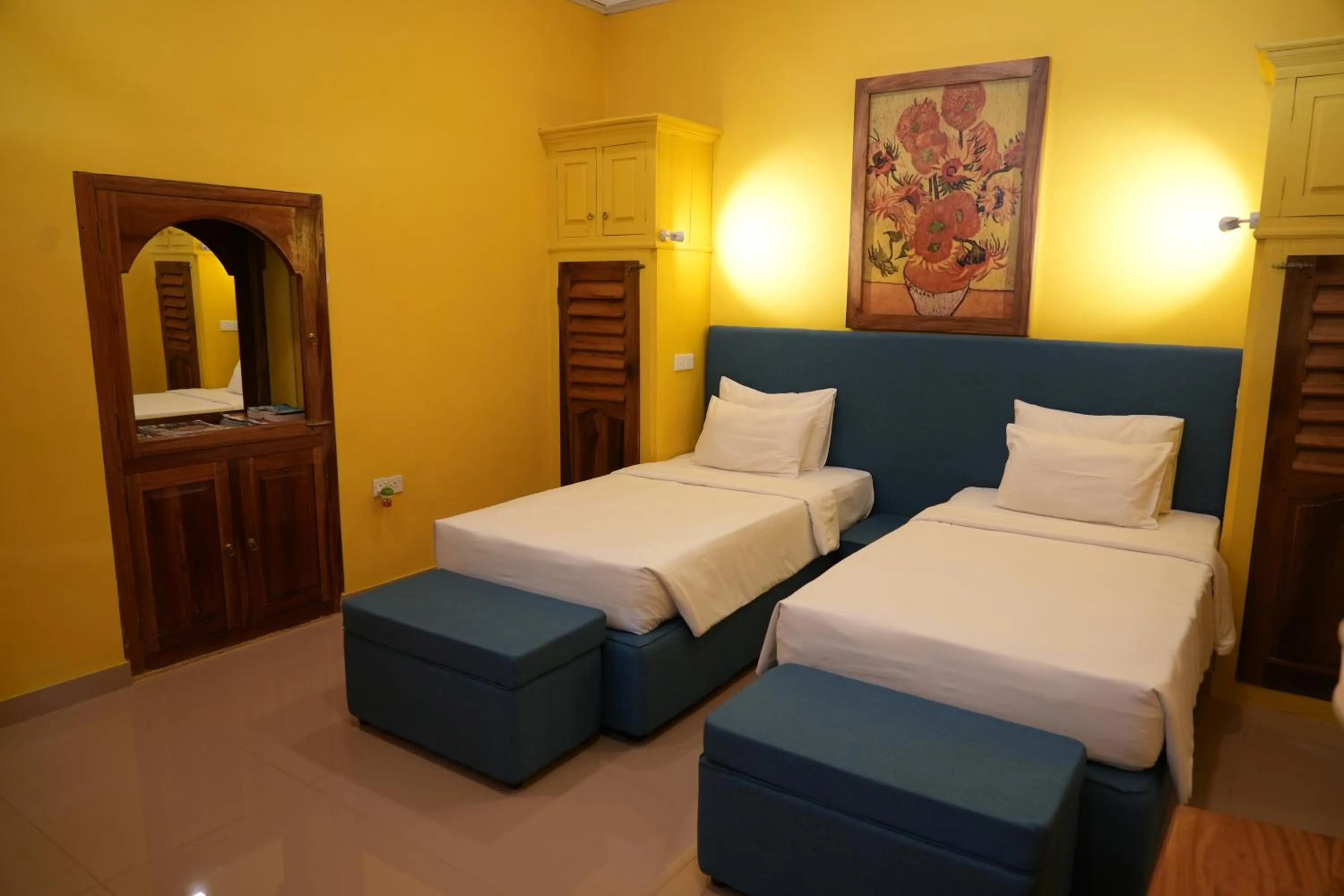 Bed in Ella Planters Bungalow