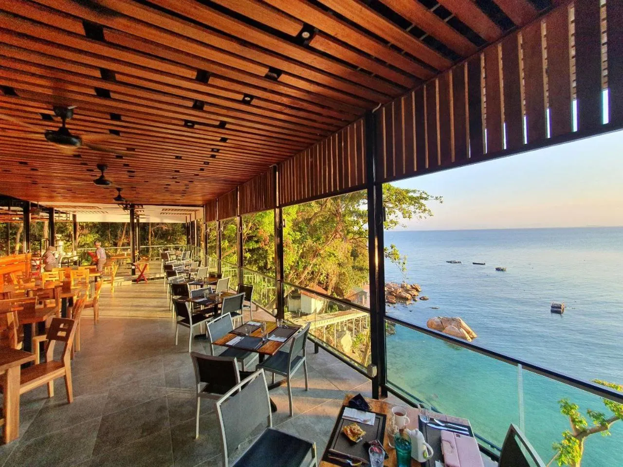 Property building in Alunan Resort