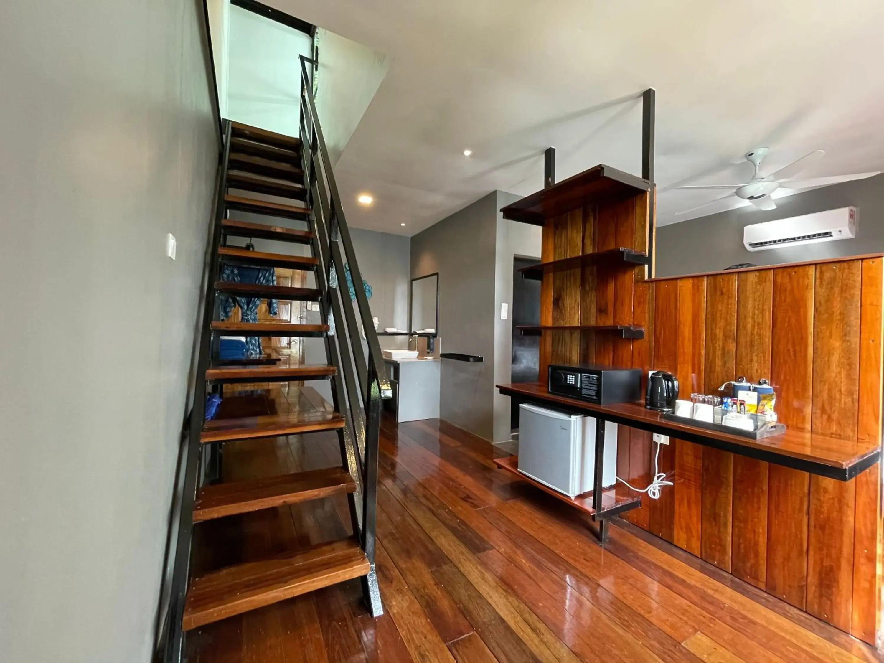 Coffee/tea facilities in Alunan Resort Coffee/tea facilities in Alunan Resort