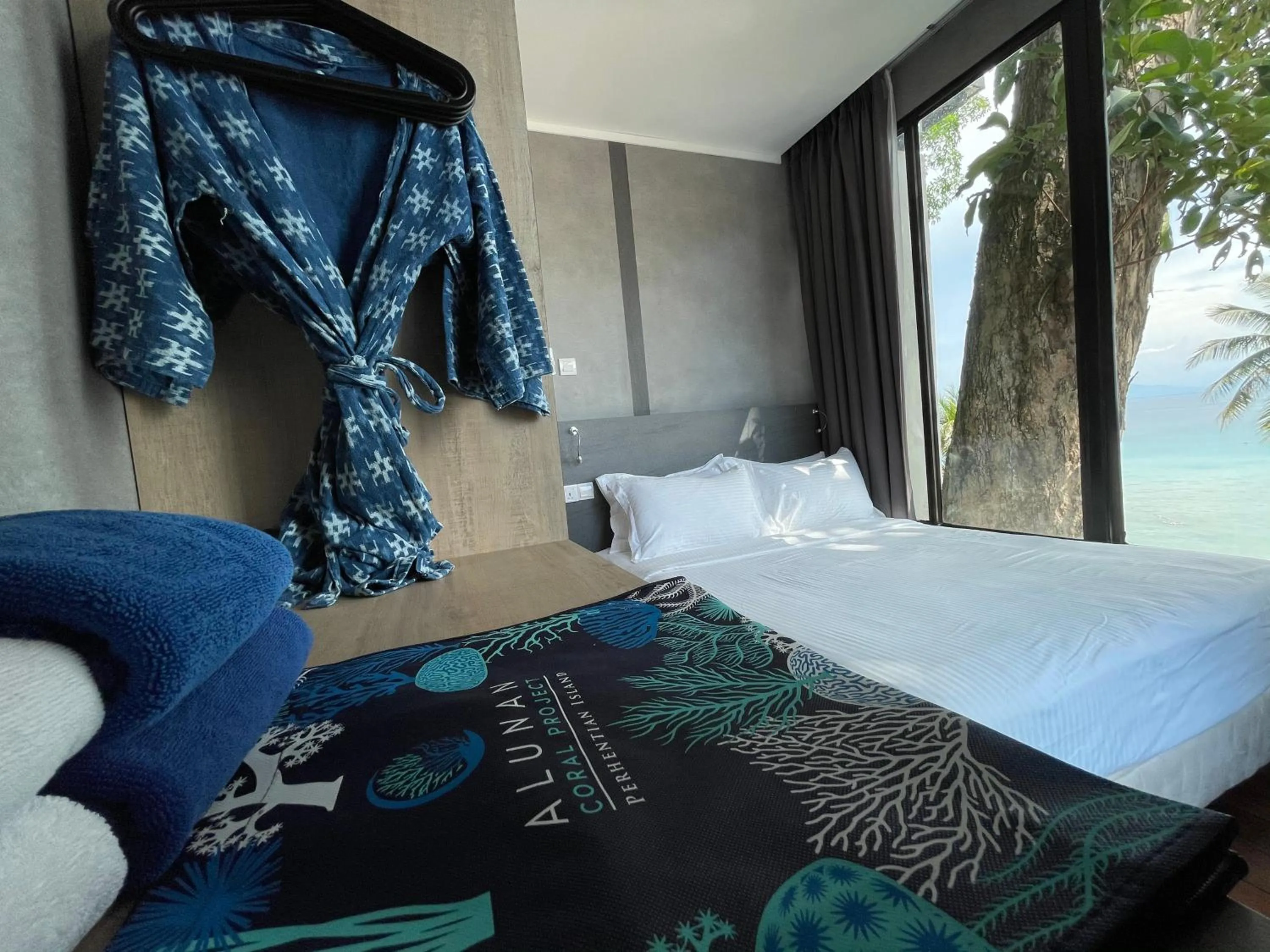 Bed in Alunan Resort