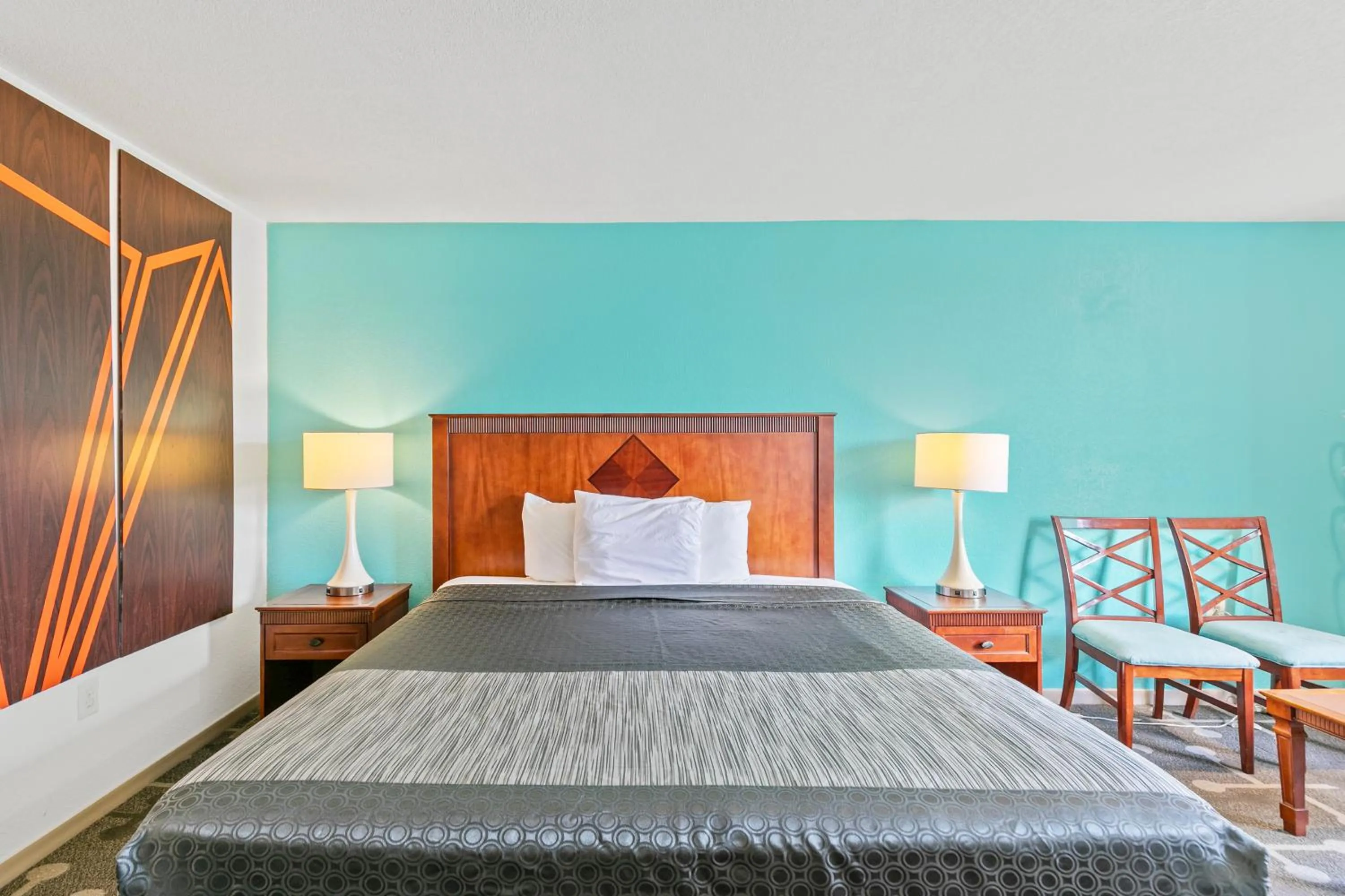 Bedroom, Bed in Moonlight Inn Hotel O Hattiesburg, MS