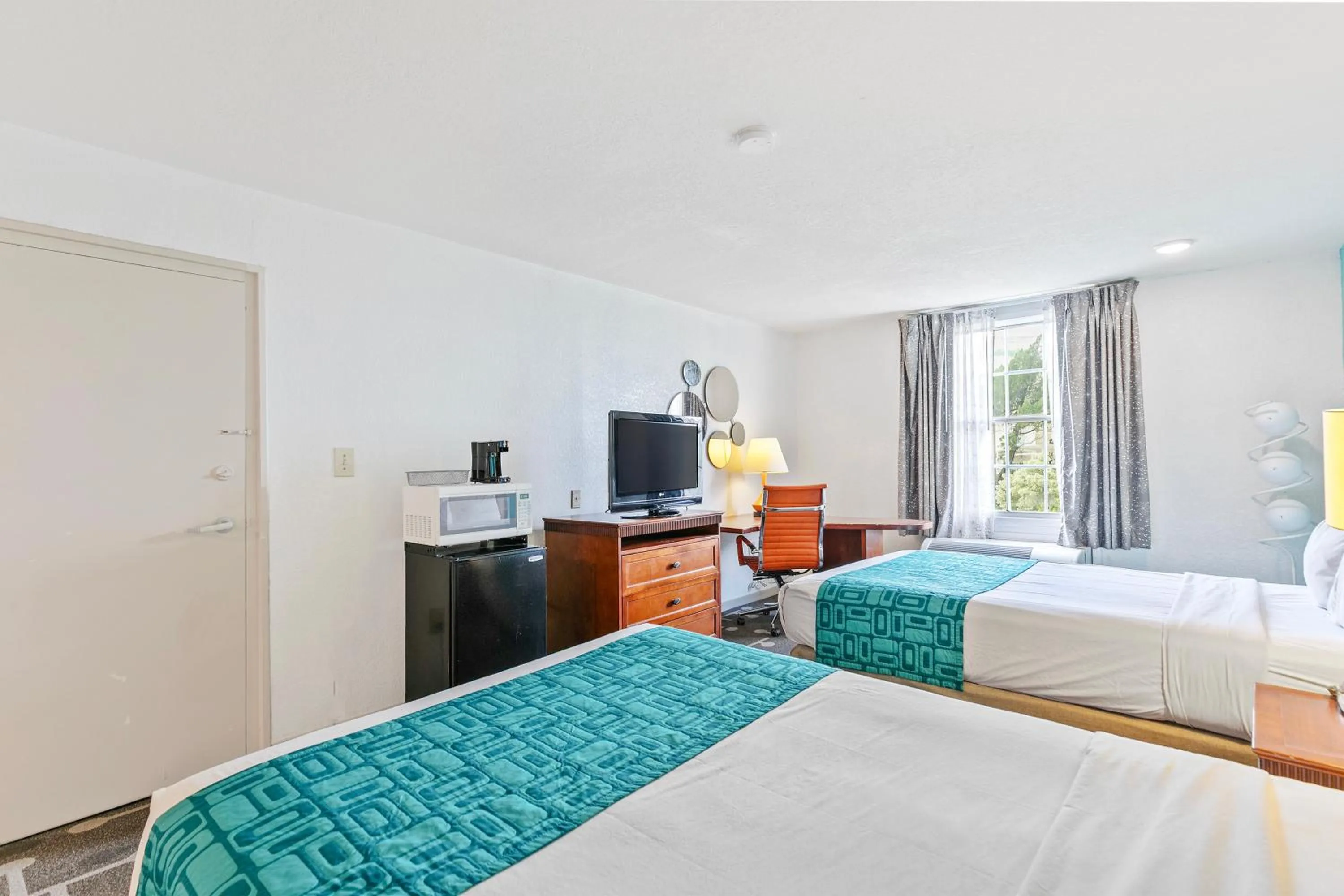 Bedroom, Bed in Moonlight Inn Hotel O Hattiesburg, MS