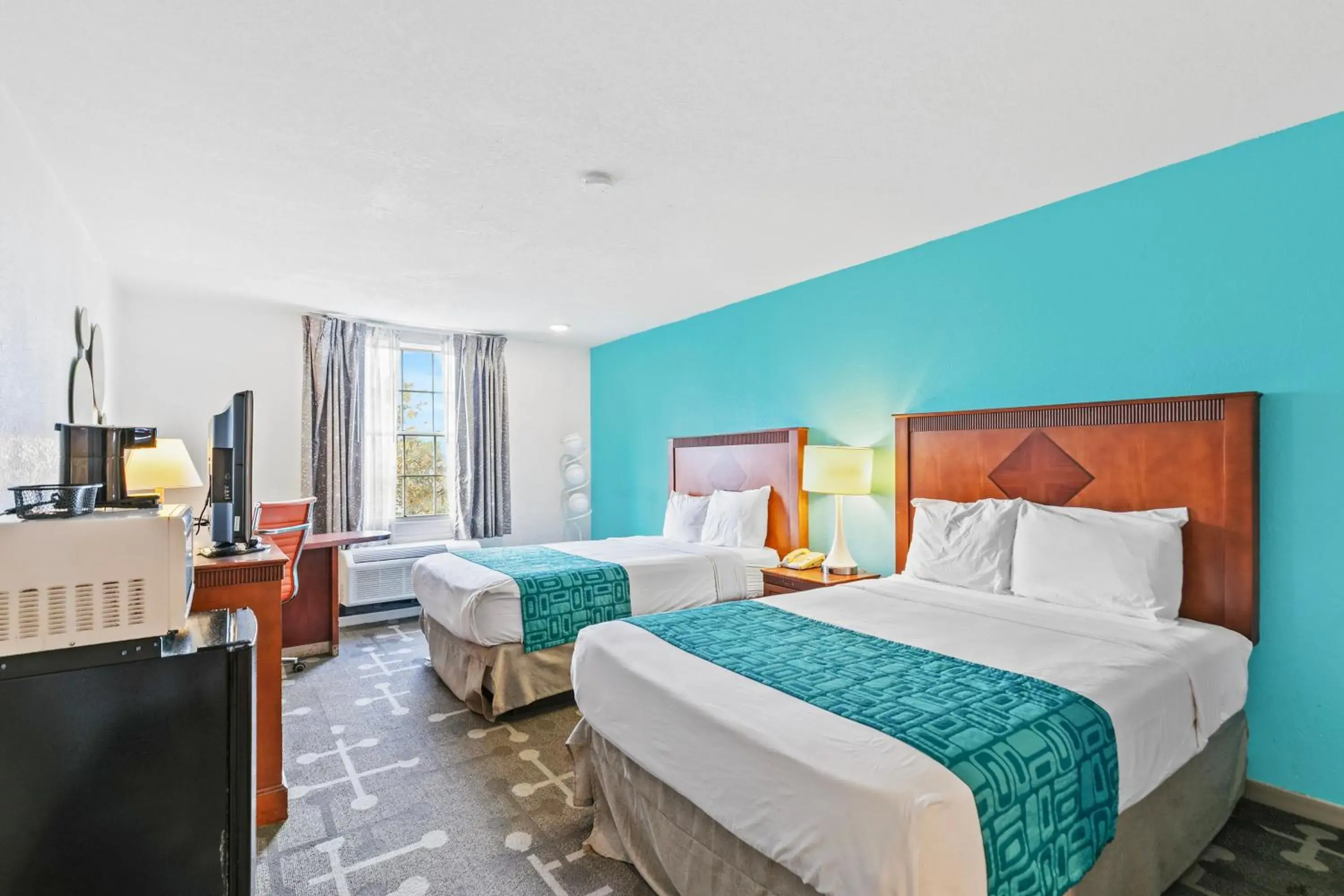 Premium 2 Queen Beds Non-Smoking in Moonlight Inn Hotel O Hattiesburg, MS Premium 2 Queen Beds Non-Smoking in Moonlight Inn Hotel O Hattiesburg, MS