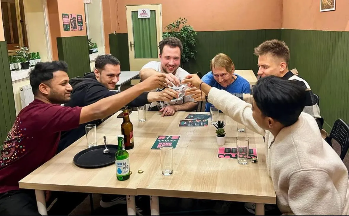 Communal lounge/ TV room in Koreatown