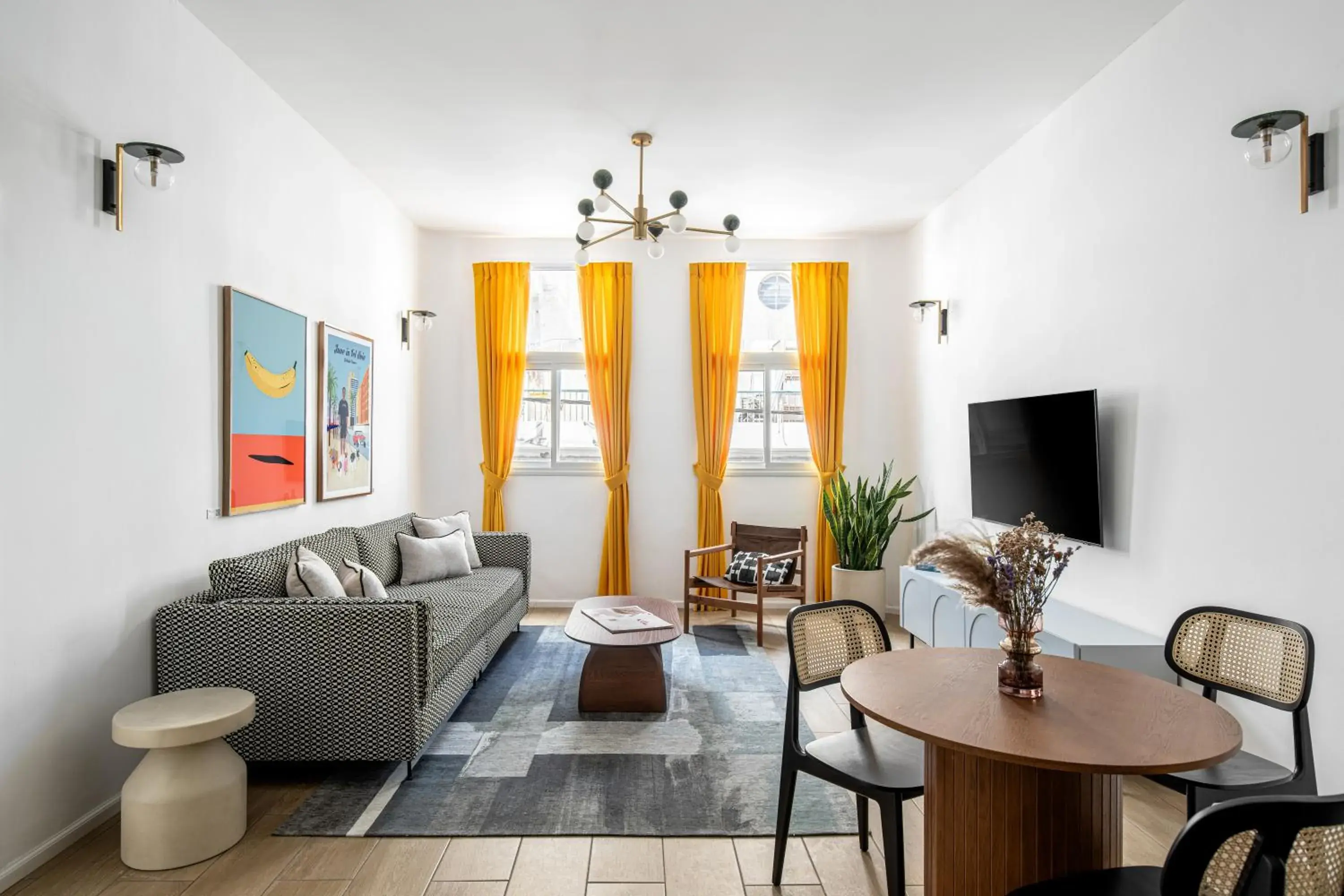 Mate Levinski - By HOMY Mate Levinski - By HOMY