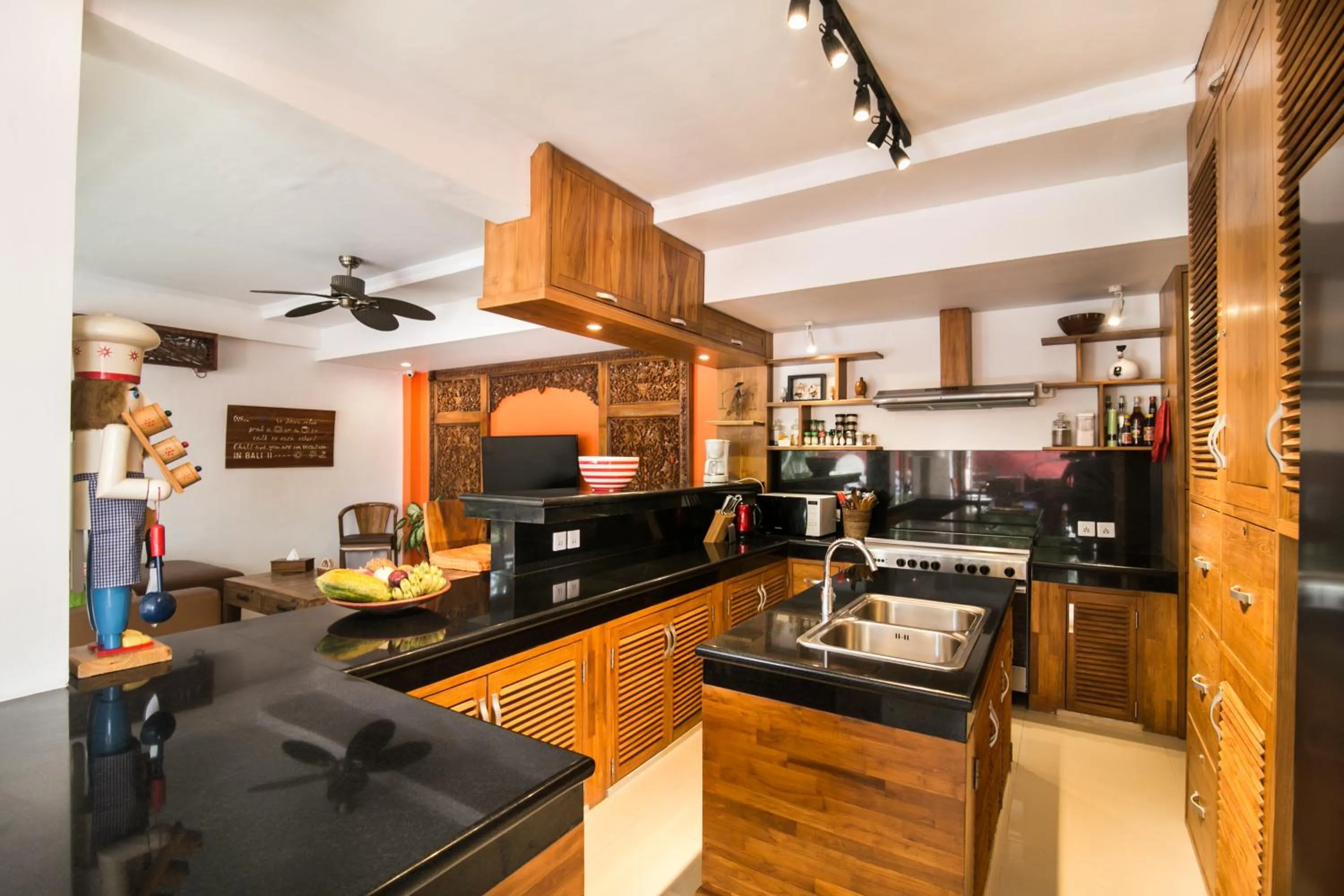 Kitchen or kitchenette in CASA MIMBA - Seaview Private Pool Villa Padangbai