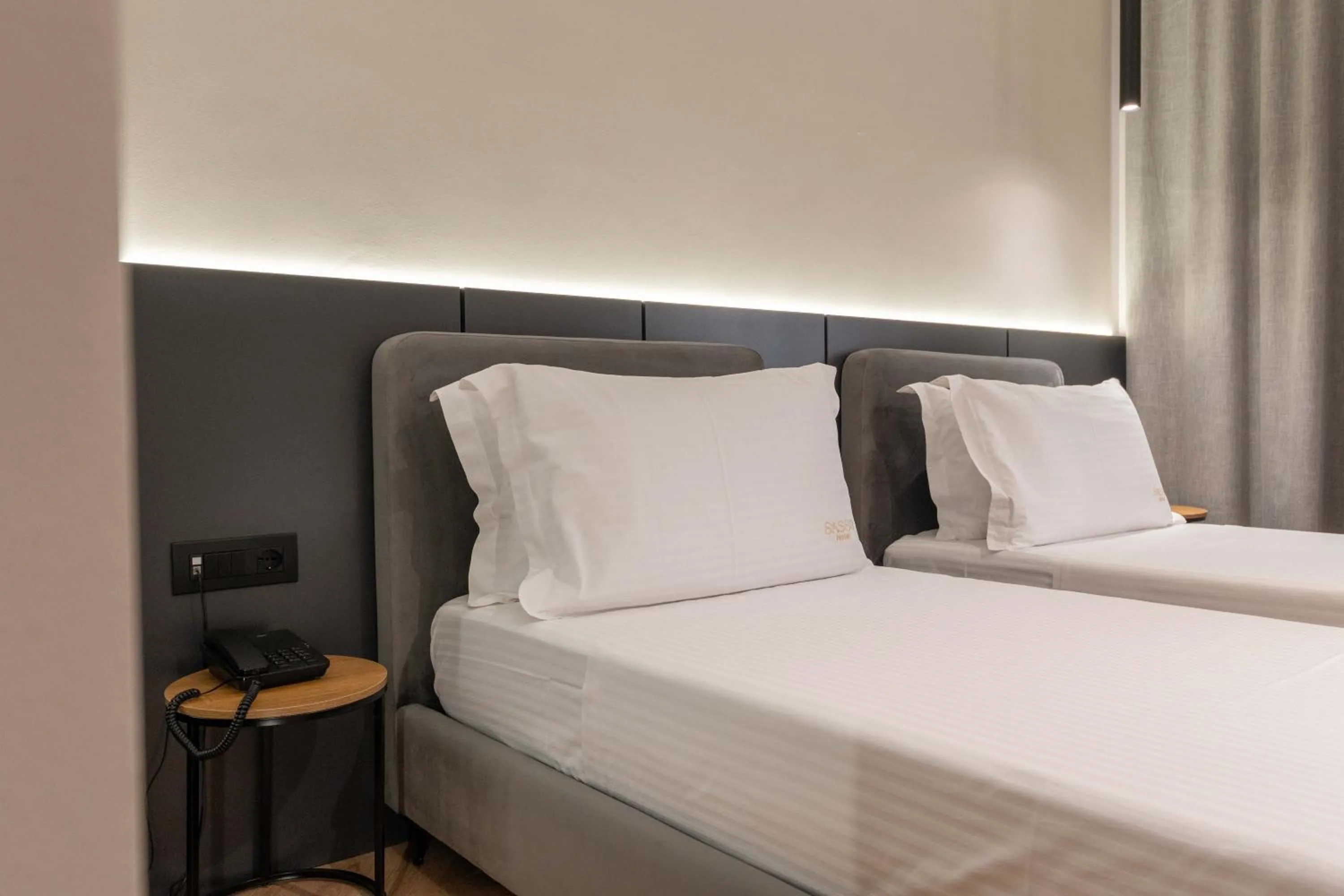 Bed in SASSO Hotel