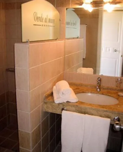 Bathroom in Verde Al Mare Boutique Hotel