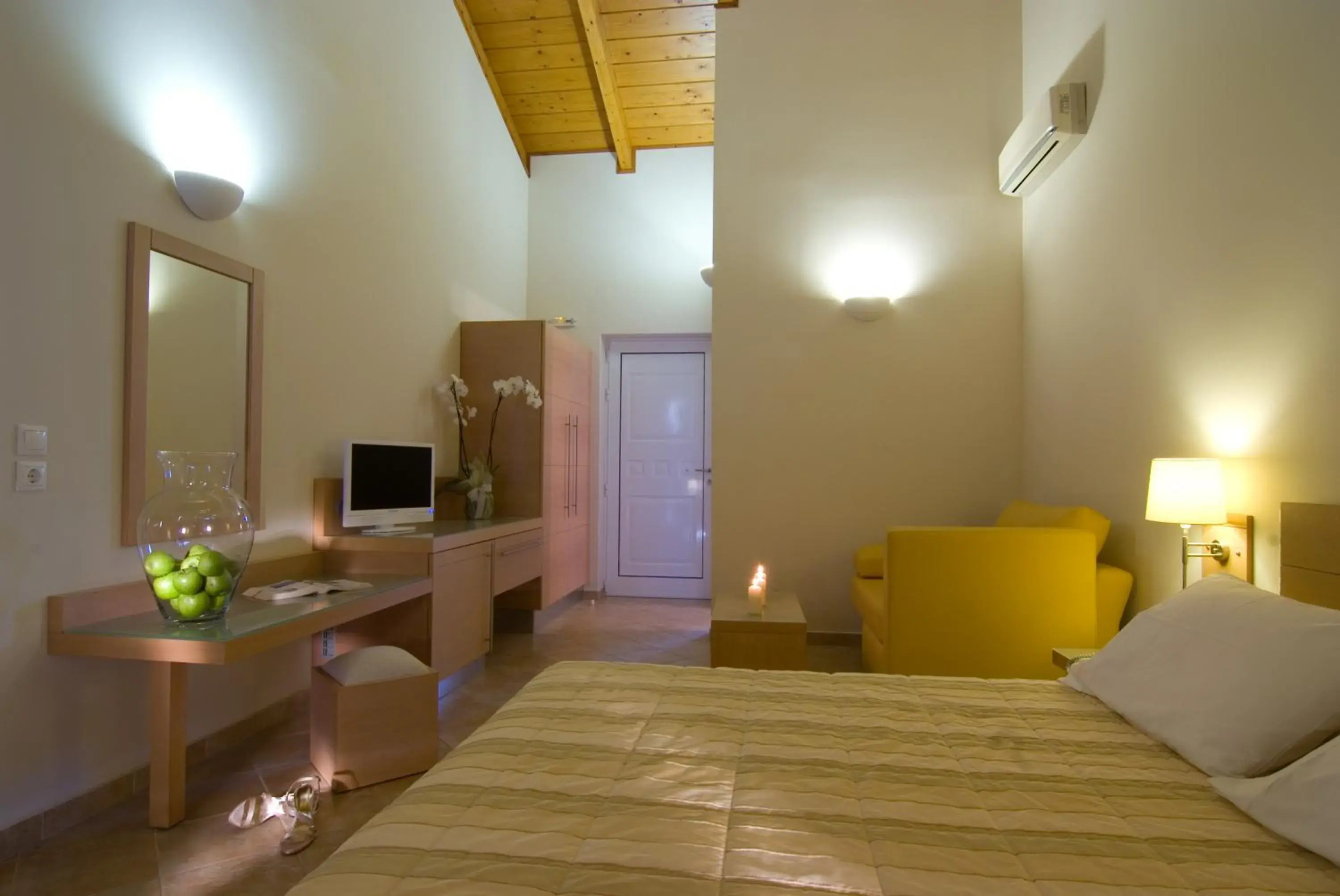 Deluxe Single Room in Verde Al Mare Boutique Hotel Deluxe Single Room in Verde Al Mare Boutique Hotel