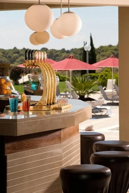 Lounge or bar in Verde Al Mare Boutique Hotel