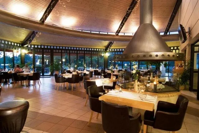 Lounge or bar in Verde Al Mare Boutique Hotel