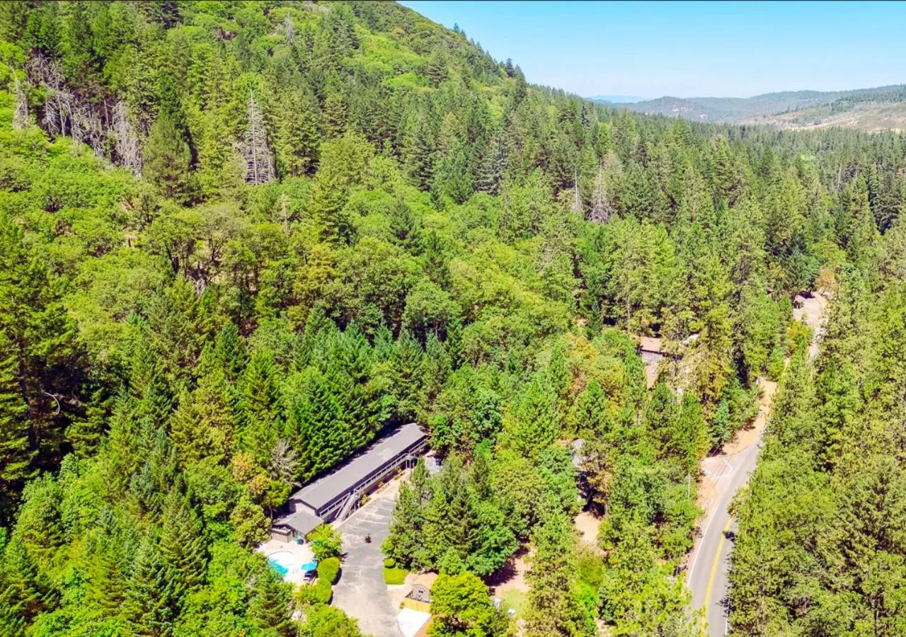 Natural landscape in The Fainting Couch Boutique Hotel