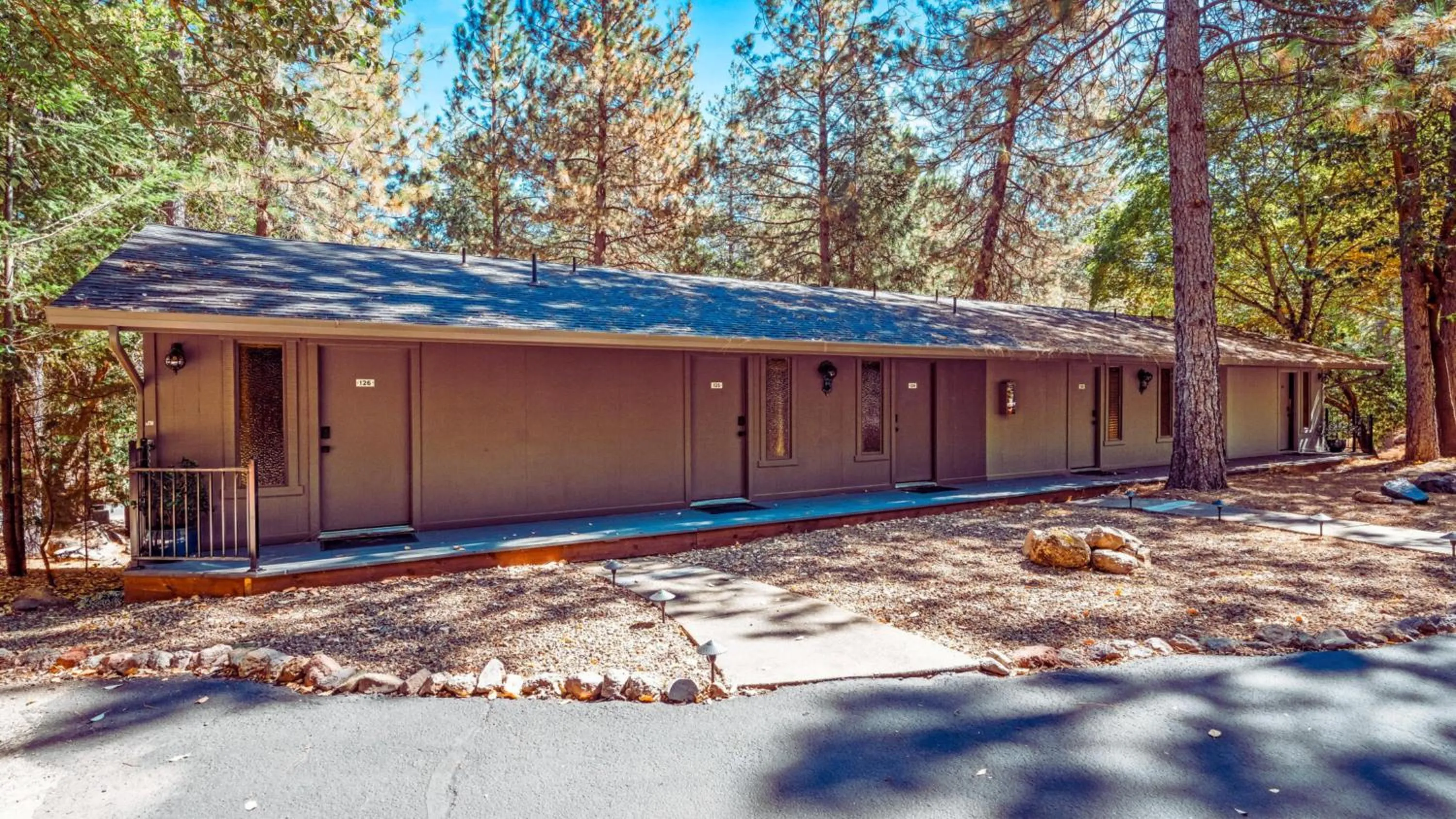 Property building in The Fainting Couch Boutique Hotel