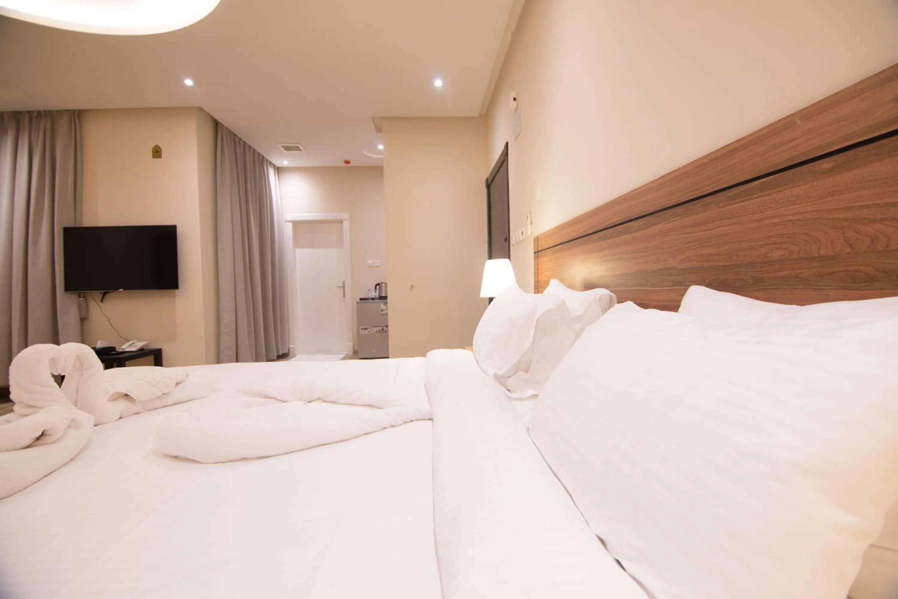 Bed in Towlan Alfalah