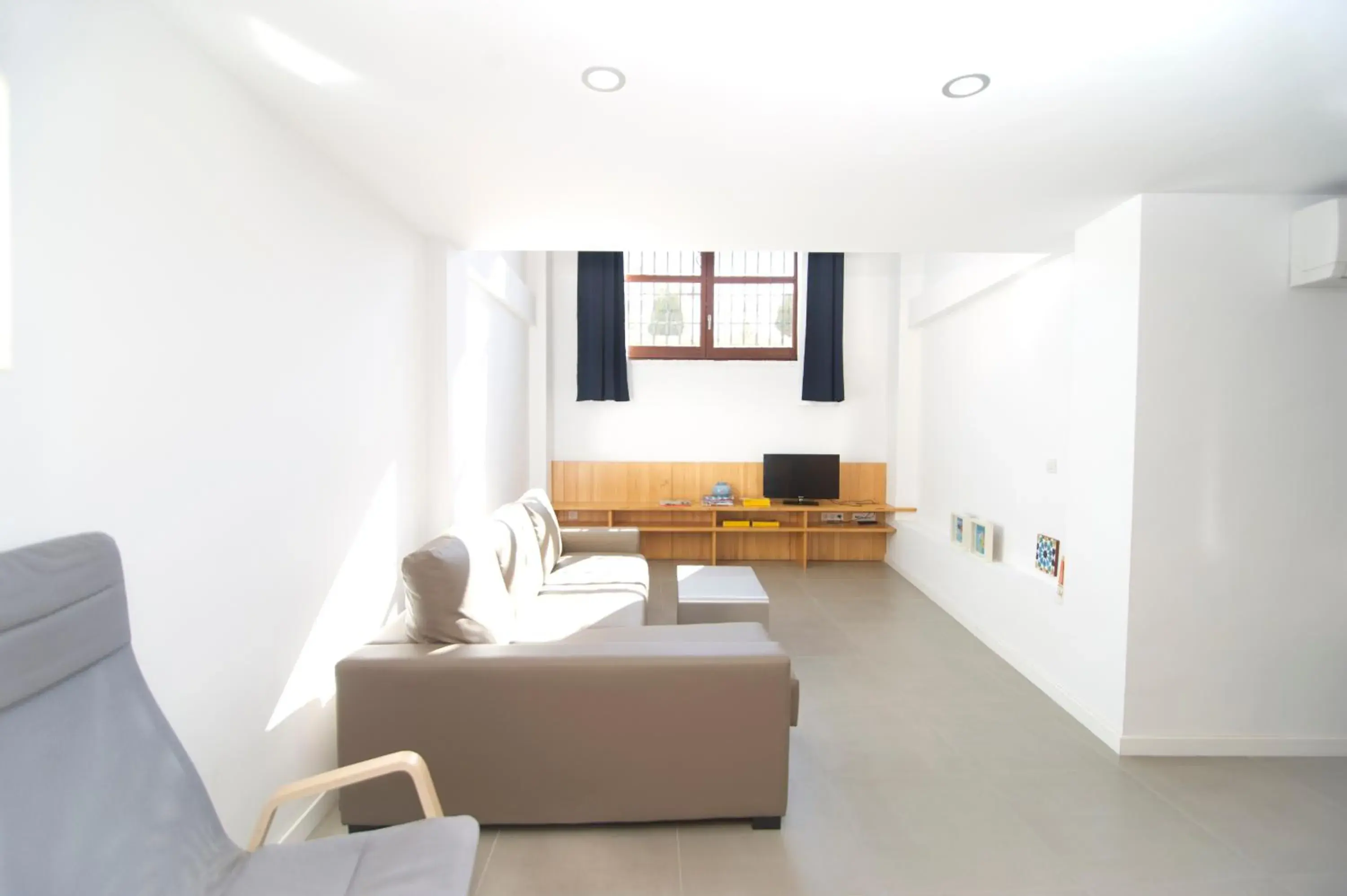 Two-Bedroom Apartment in Smart Suites Albaicin Two-Bedroom Apartment in Smart Suites Albaicin