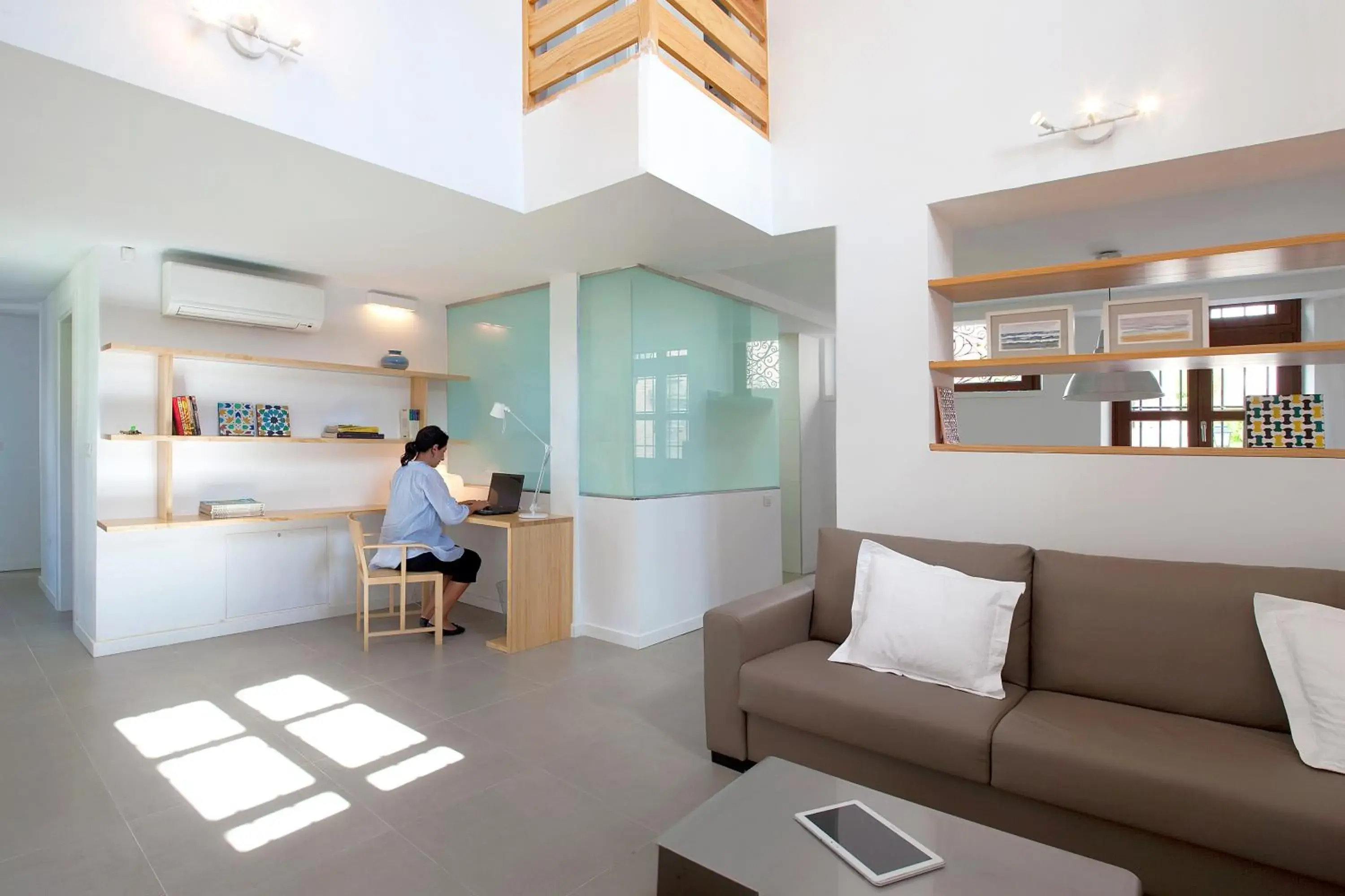 Superior Two-Bedroom Apartment in Smart Suites Albaicin Superior Two-Bedroom Apartment in Smart Suites Albaicin