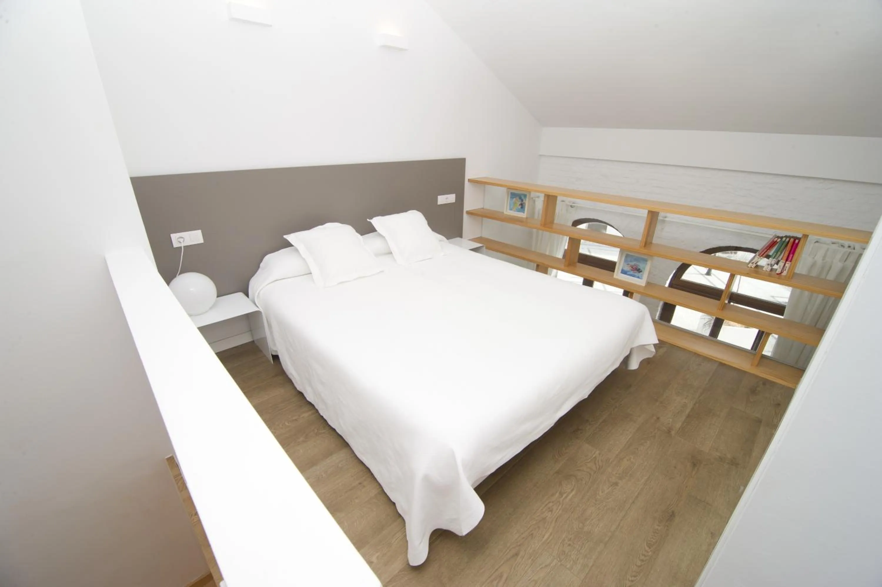 Bedroom, Bed in Smart Suites Albaicin