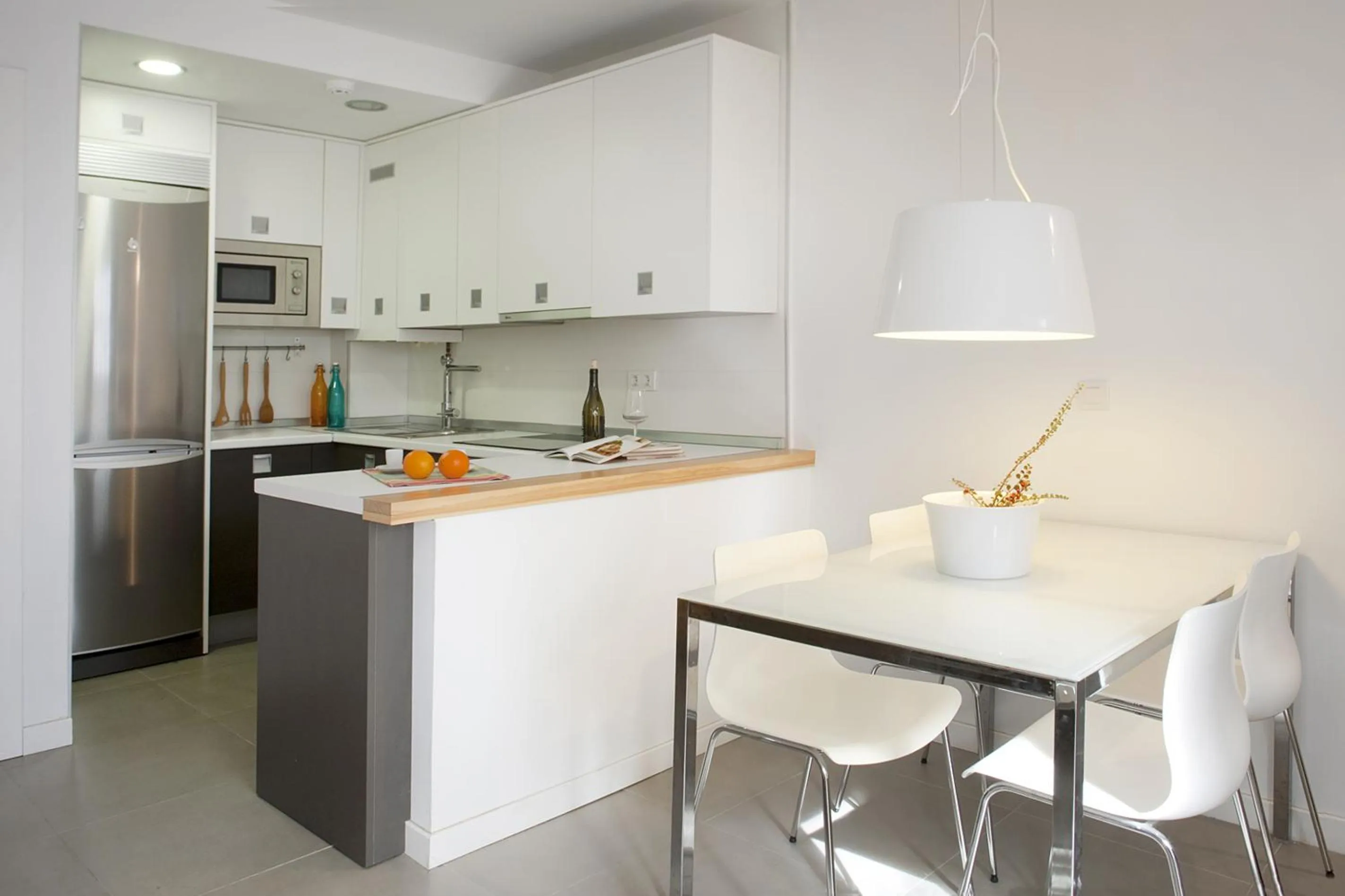 Kitchen or kitchenette in Smart Suites Albaicin