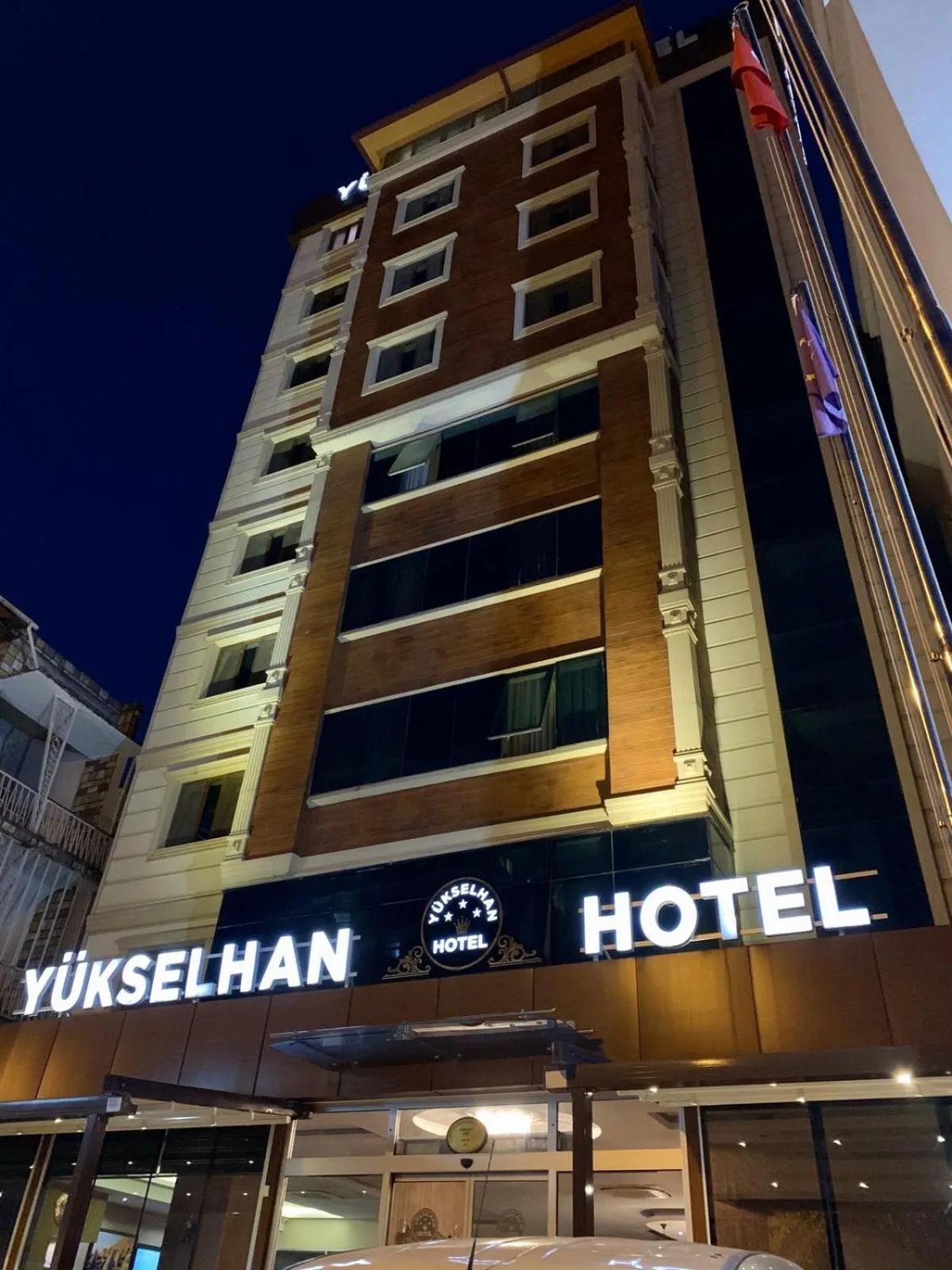 Property building in Adana Yukselhan Hotel