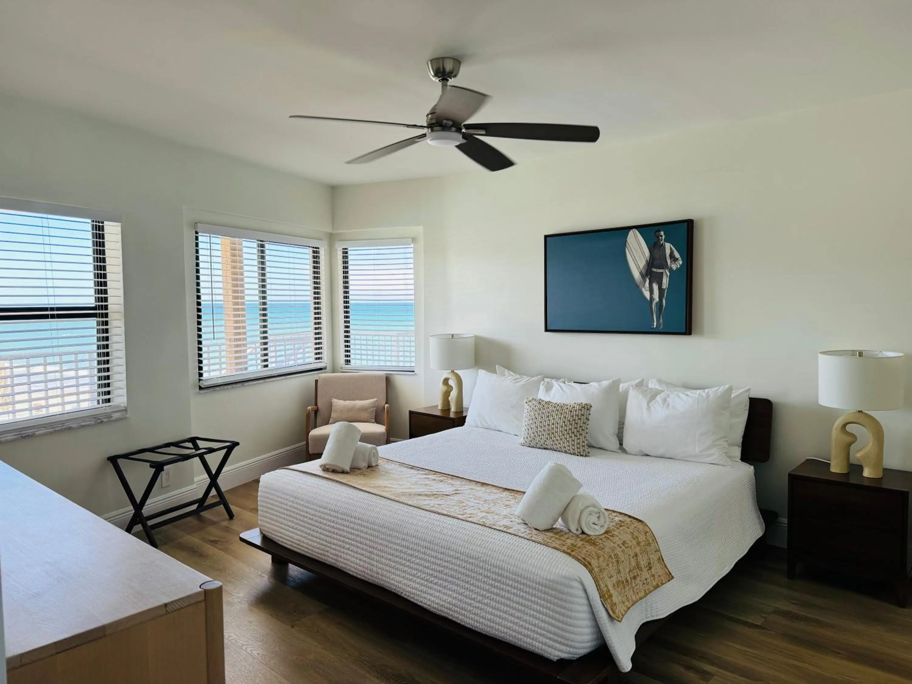 Bedroom, Bed in Melbourne Beach Resort & Surf Club