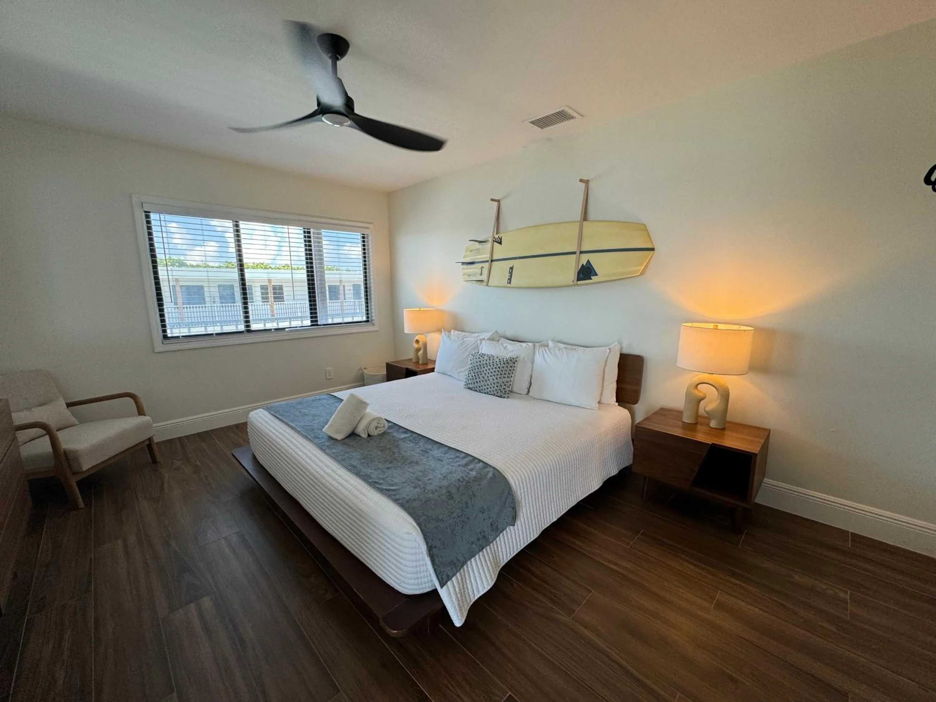 Bedroom, Bed in Melbourne Beach Resort & Surf Club