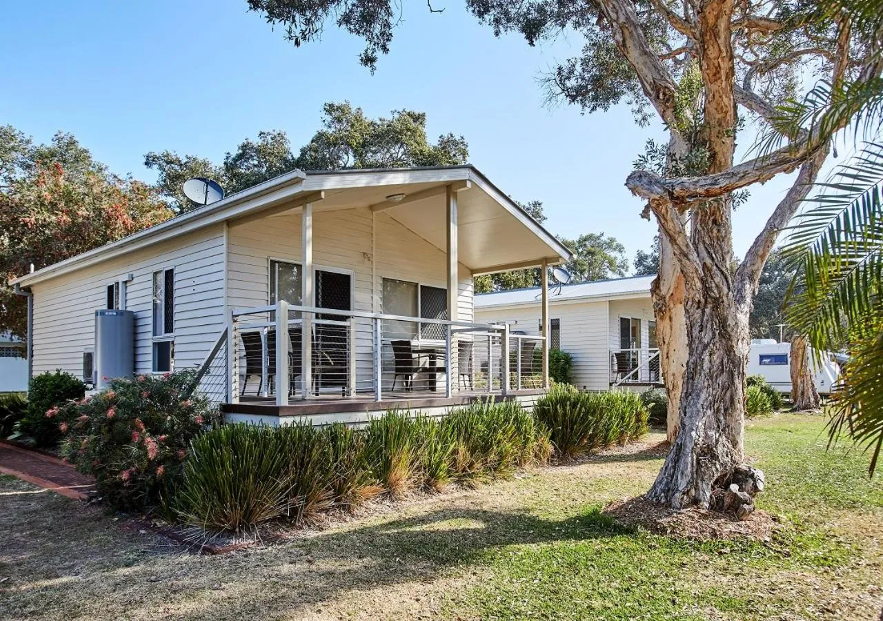 Lorikeet Two Bedroom Cabin in NRMA Budgewoi Holiday Park