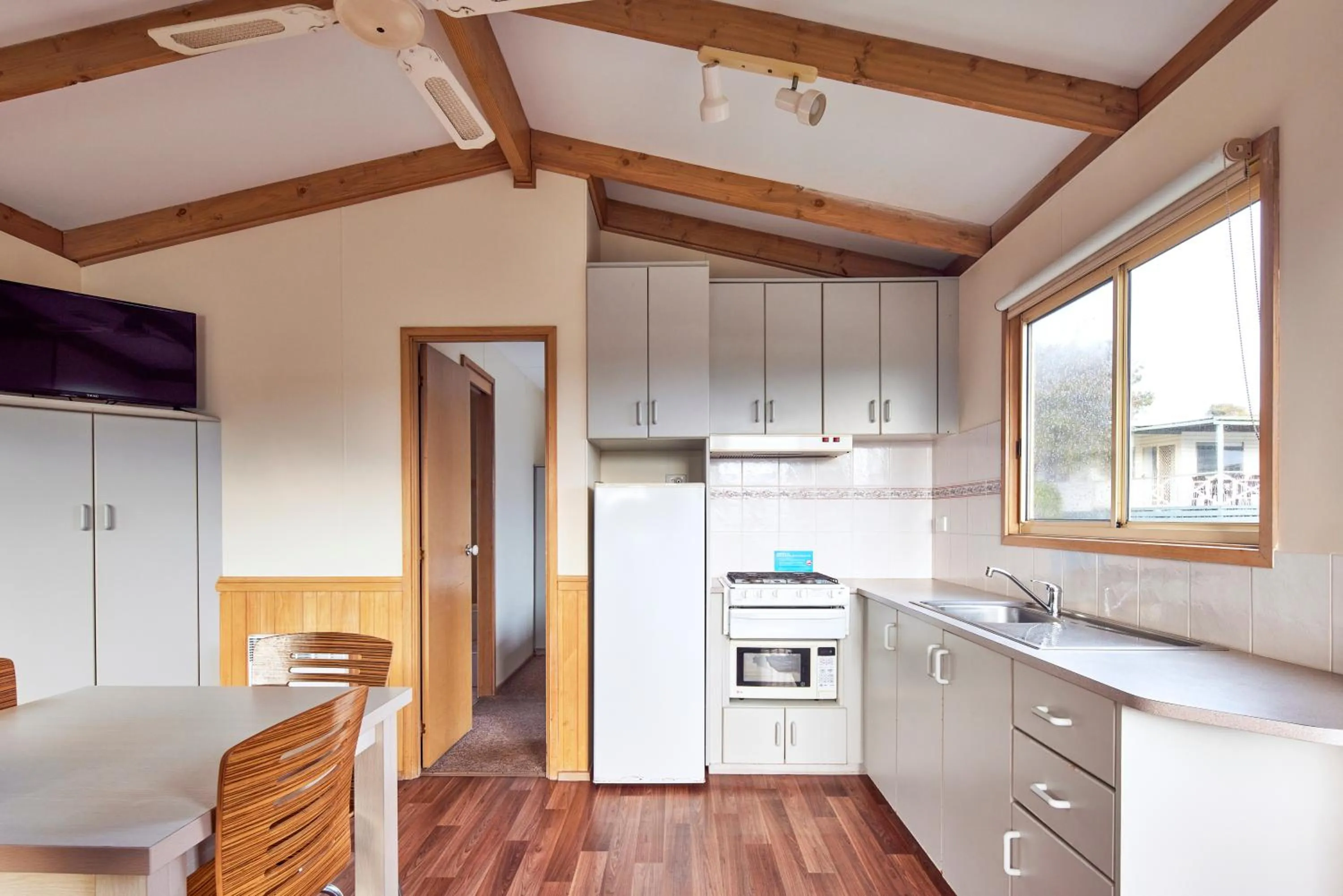 Kitchen or kitchenette in NRMA Merimbula Beach Holiday Resort