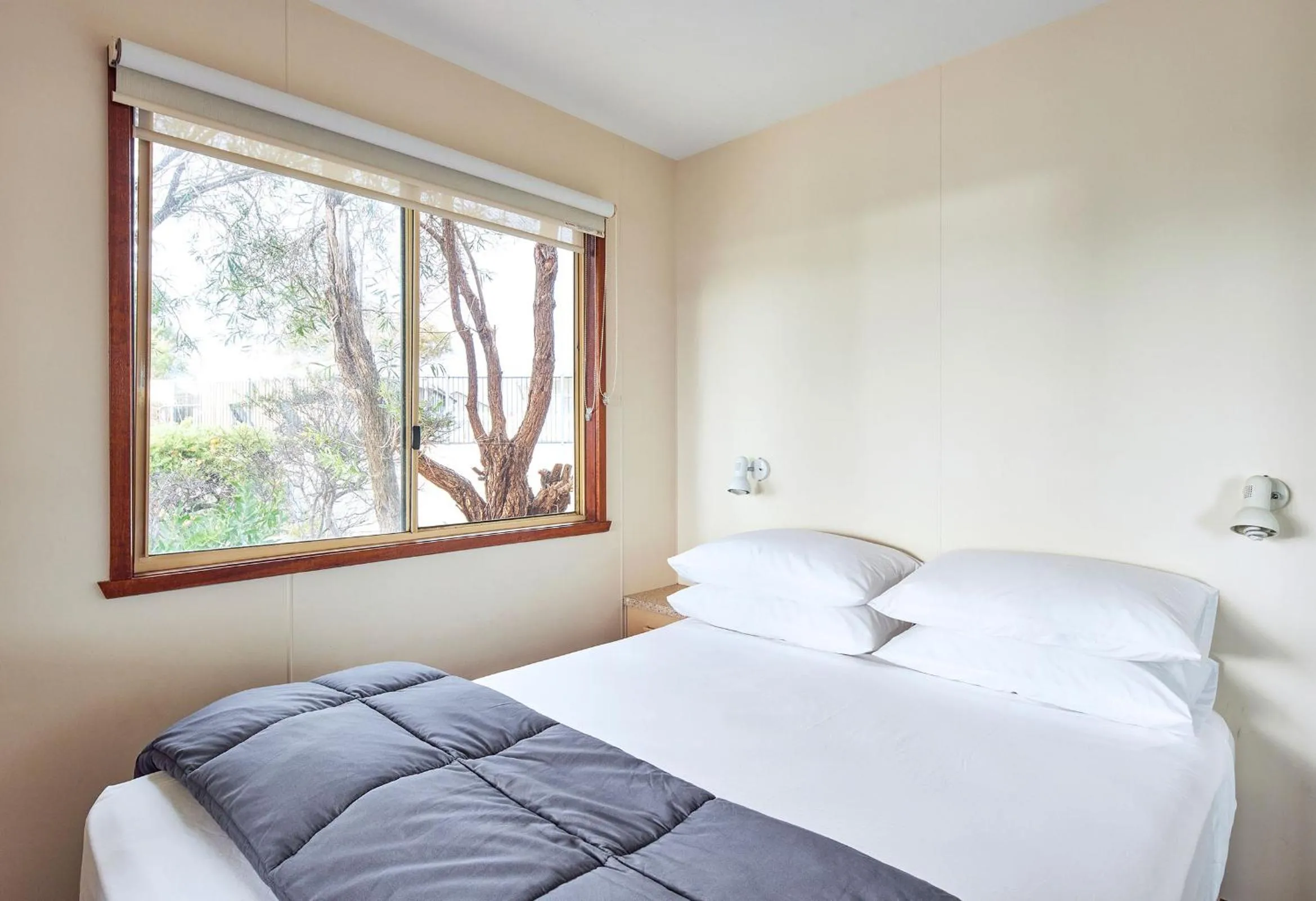 Property building, Bed in NRMA Merimbula Beach Holiday Resort