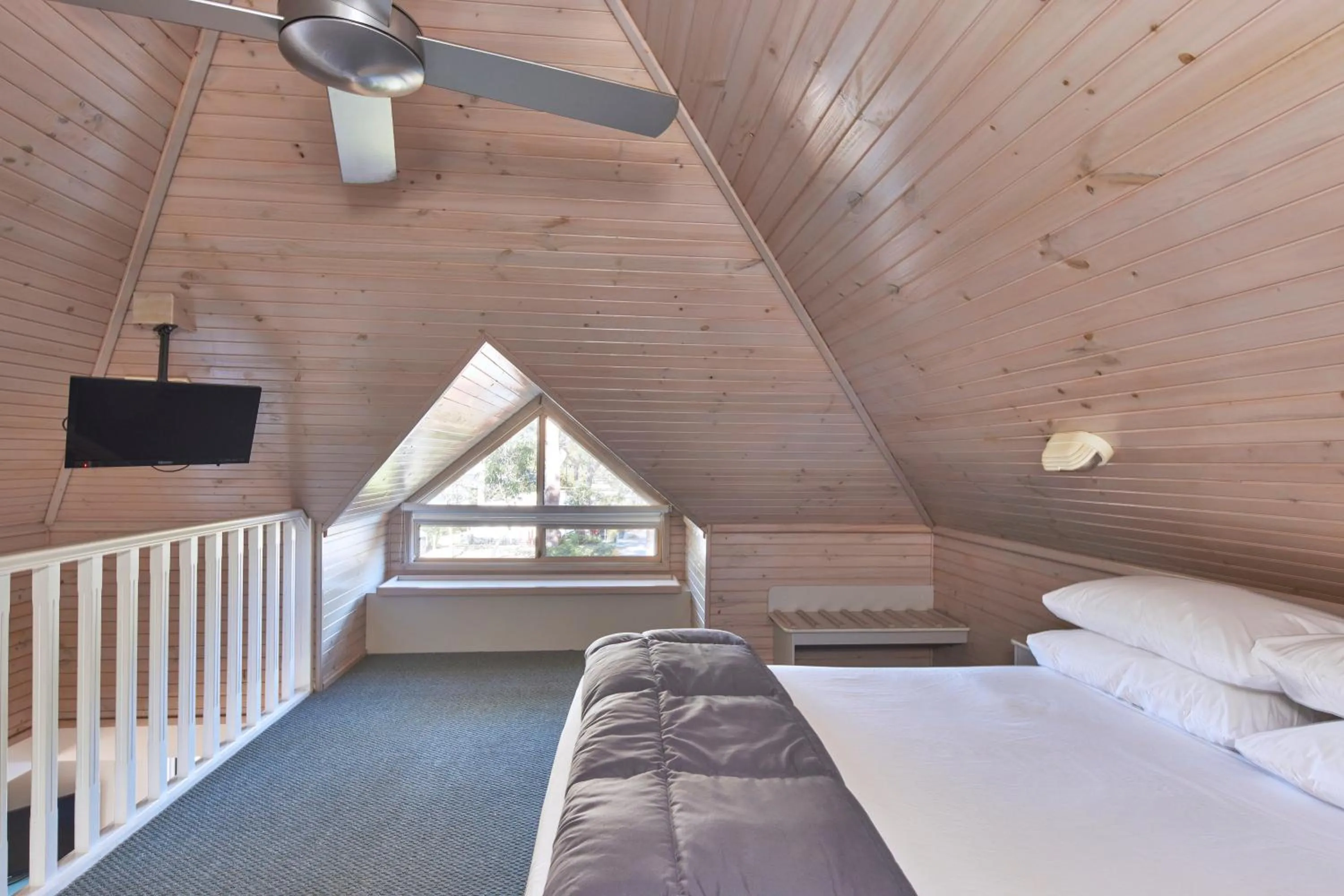 Bed in NRMA Ocean Beach Holiday Resort