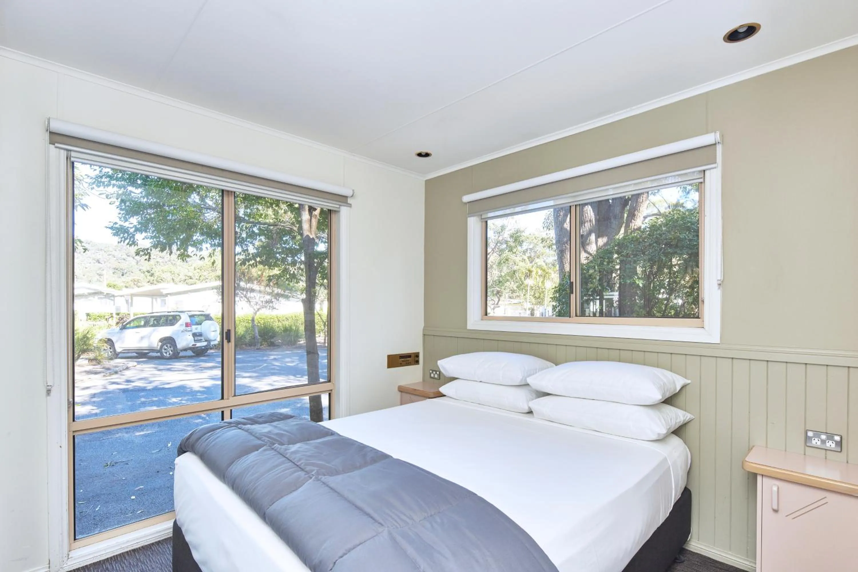 Bed in NRMA Ocean Beach Holiday Resort