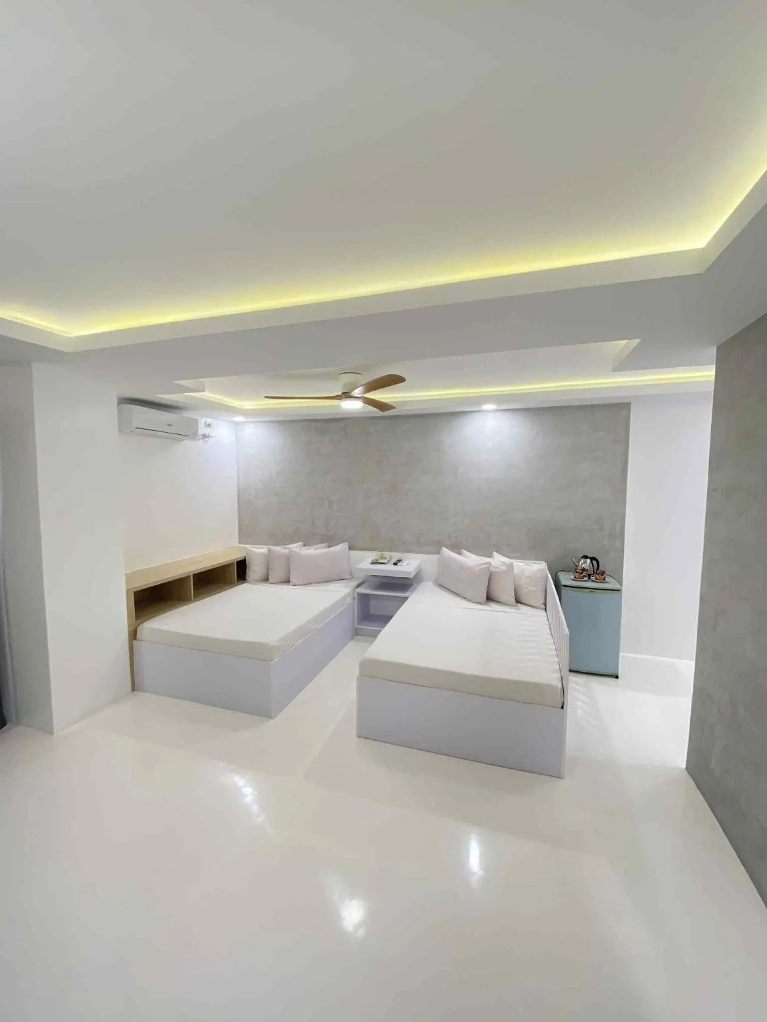 Bed in Buena Casa Hotel