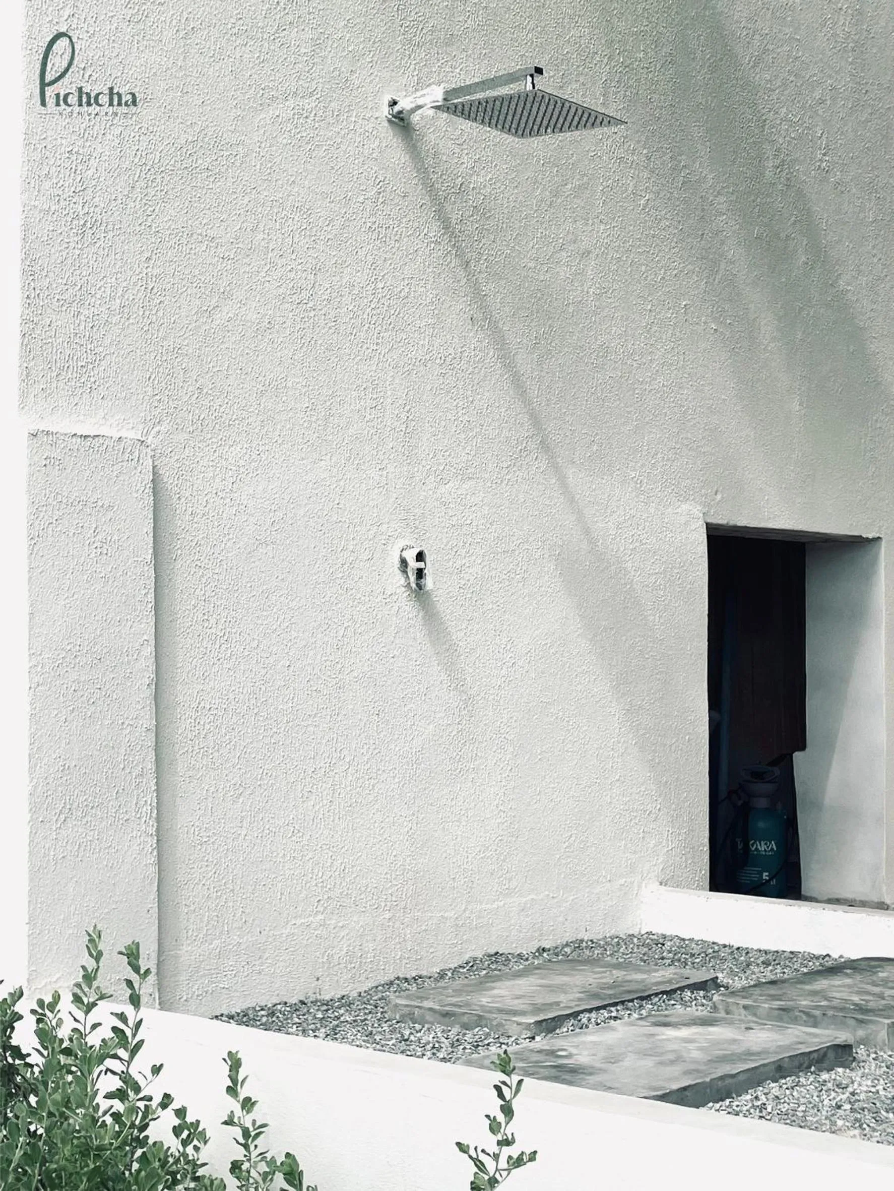 Inner courtyard view in Pichcha Kohlarn
