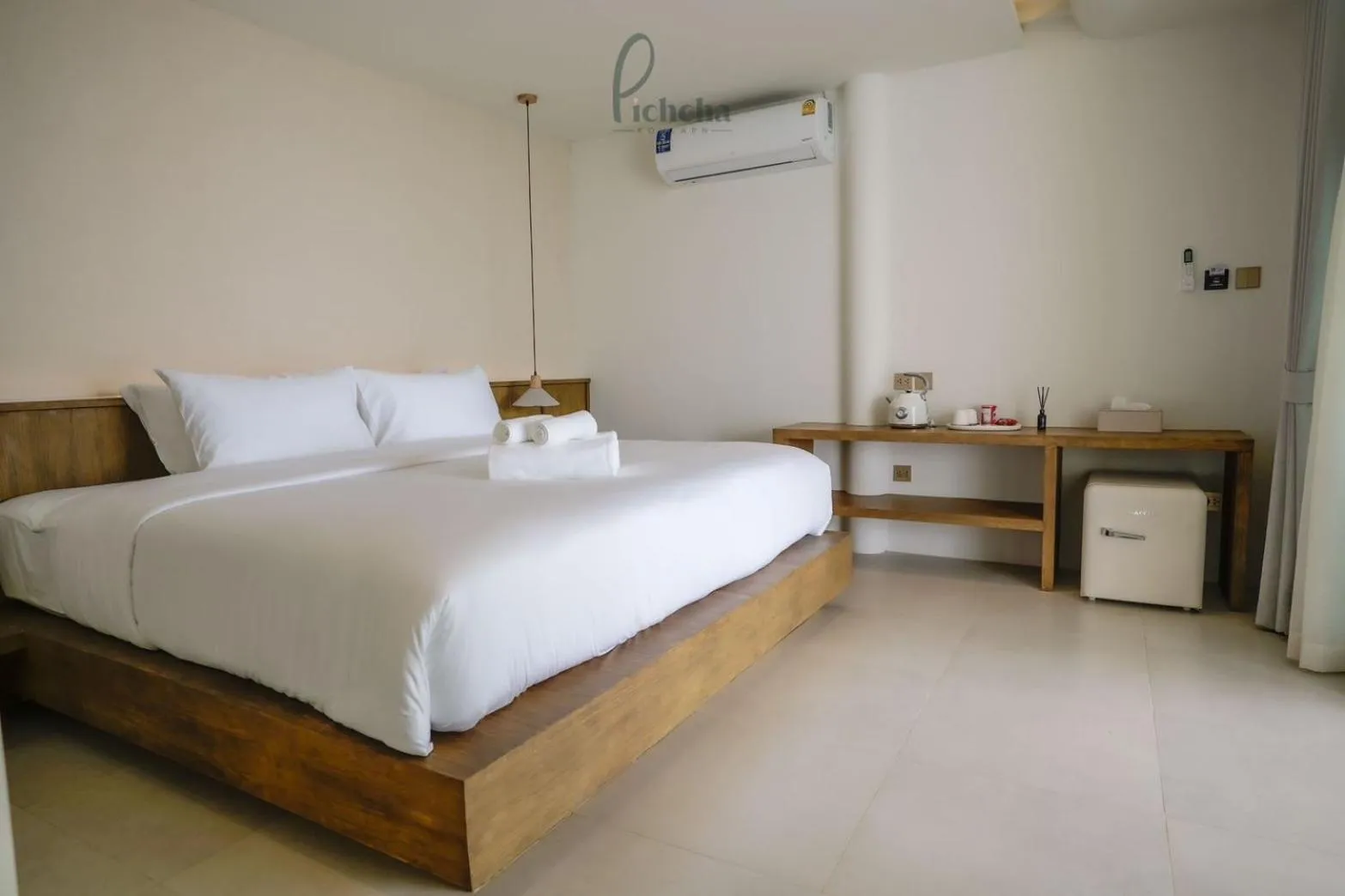 Bedroom, Bed in Pichcha Kohlarn