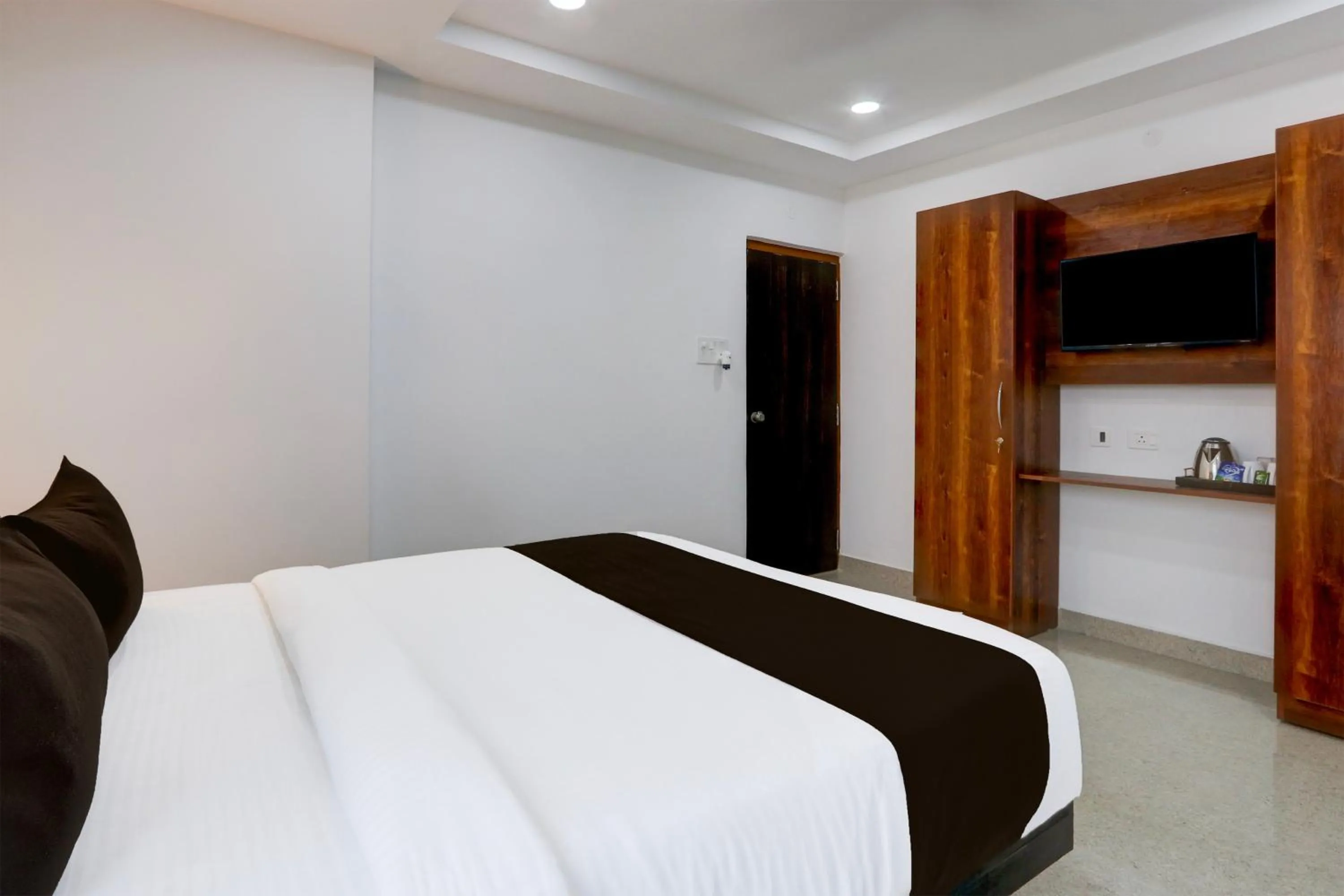 FabHotel Sri Jahnavi