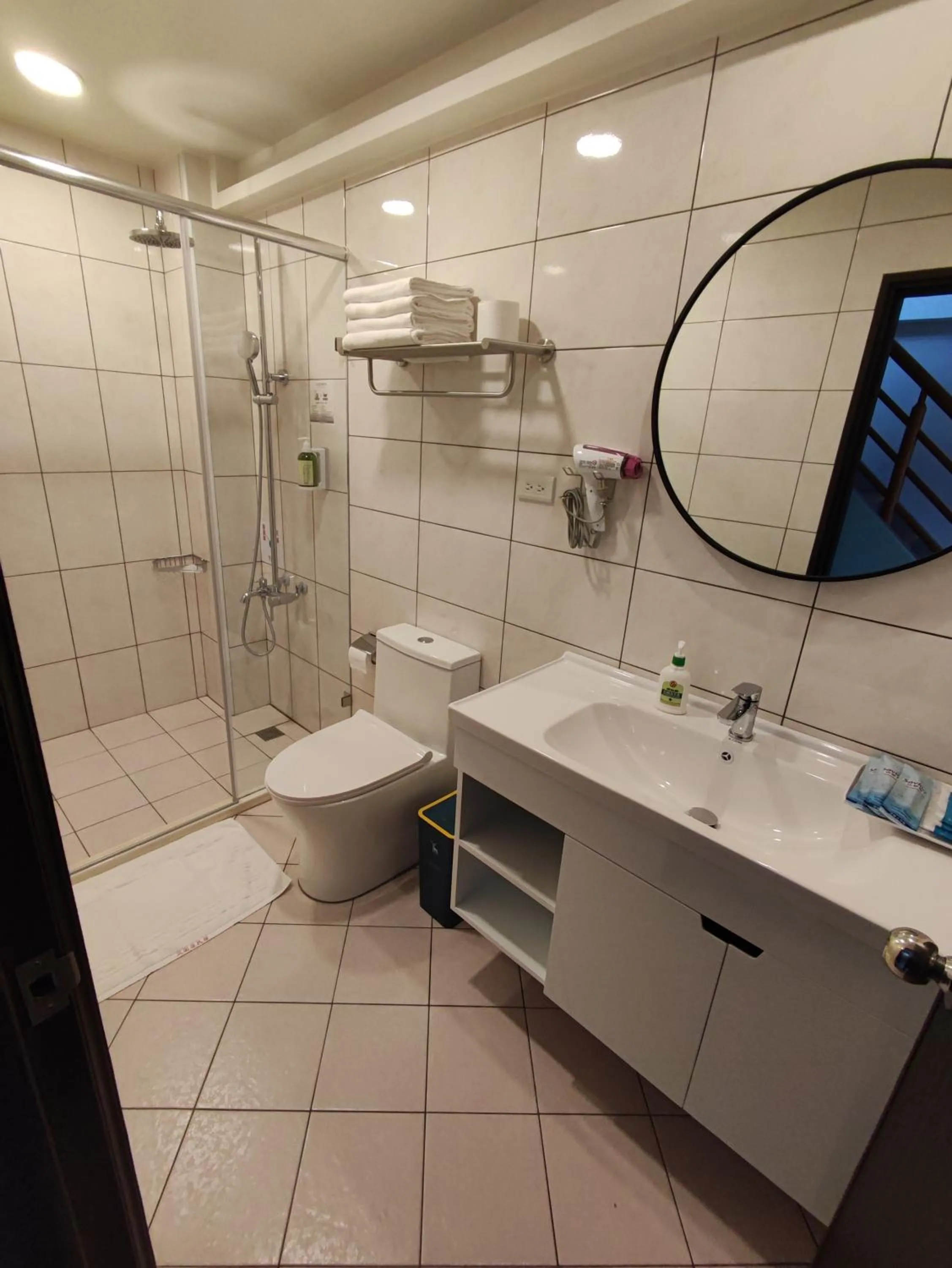 Zhuyuan Ju B&B