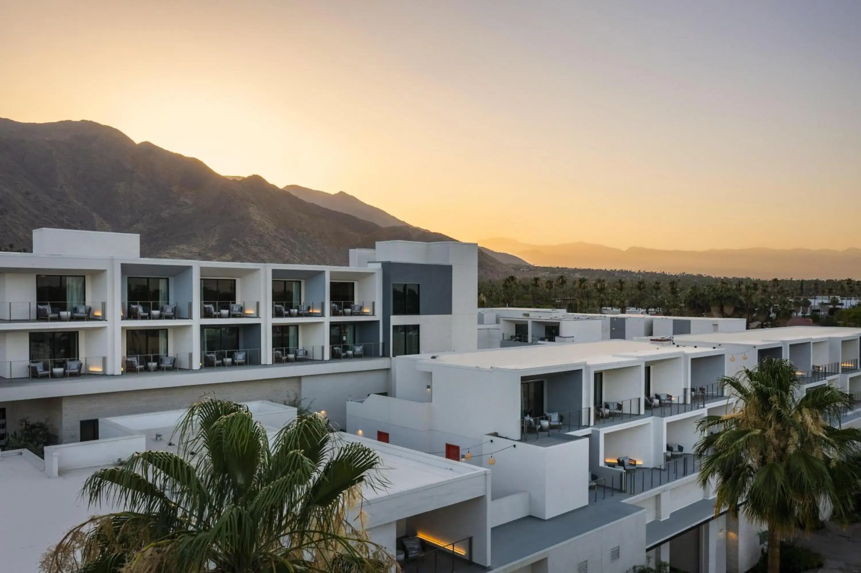 Property building in Thompson Palm Springs, By Hyatt Property building in Thompson Palm Springs, By Hyatt
