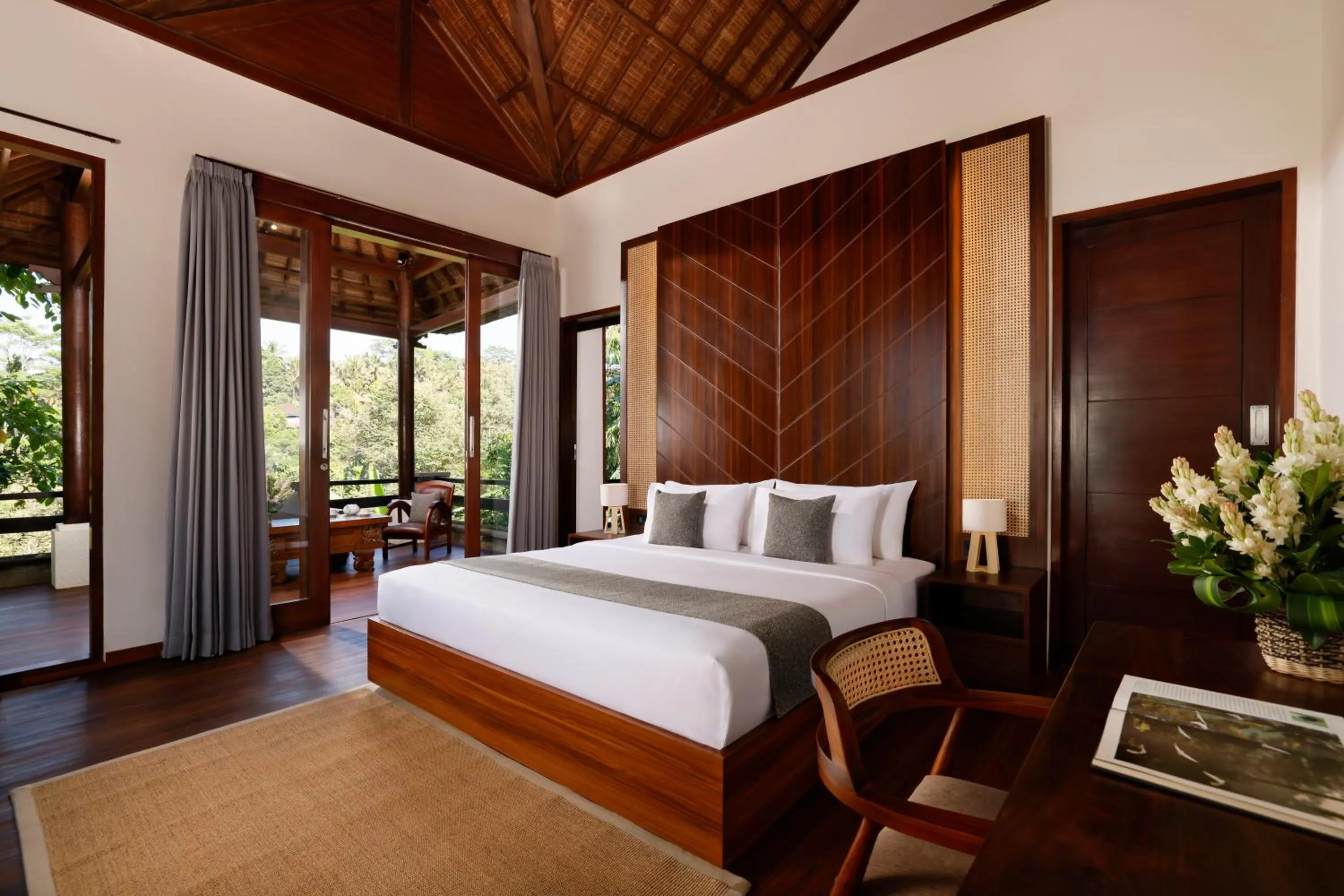 Bed in Villa Leona Valley View by Nakula