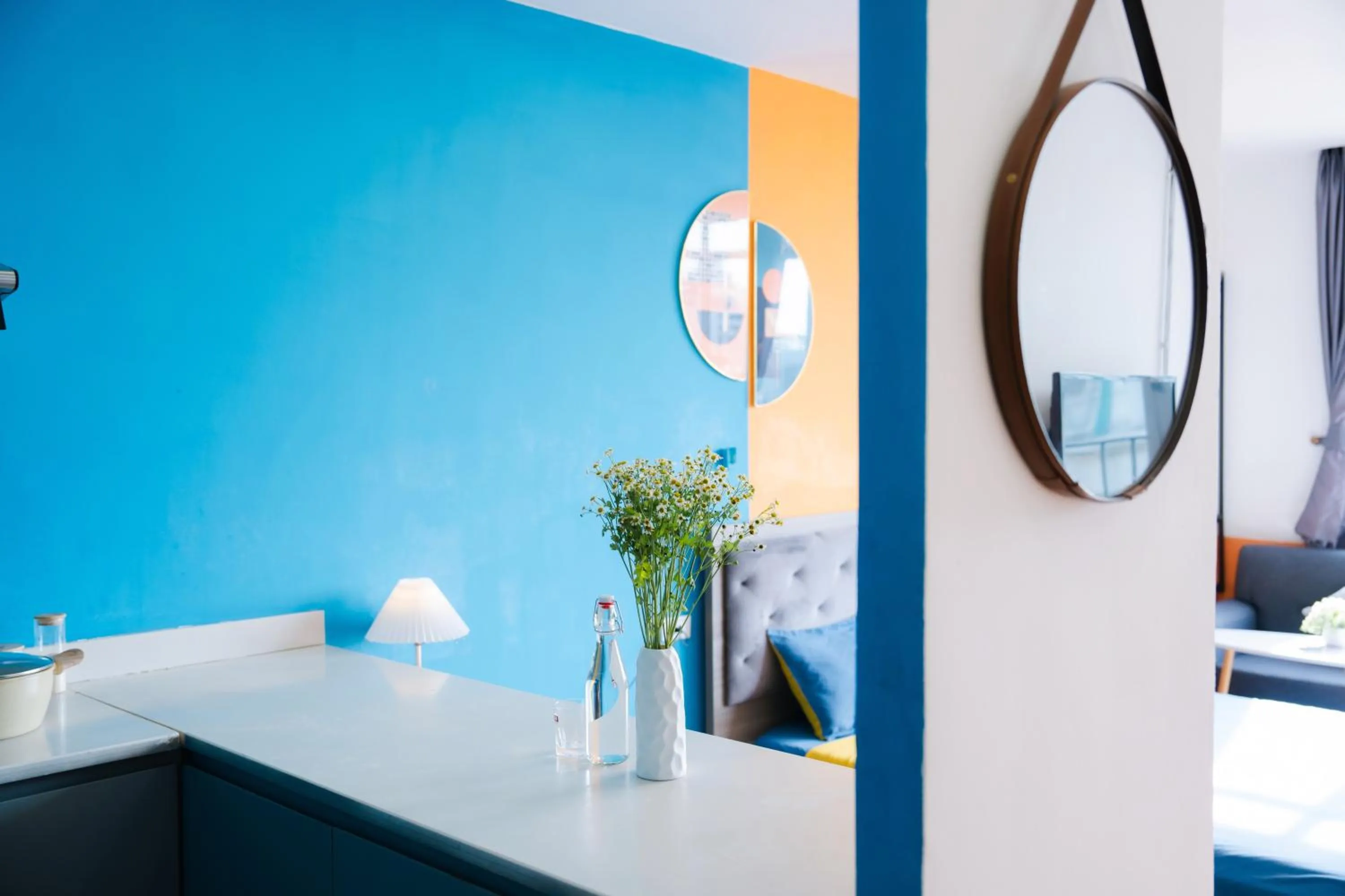 stove, Bed in Rêver Home