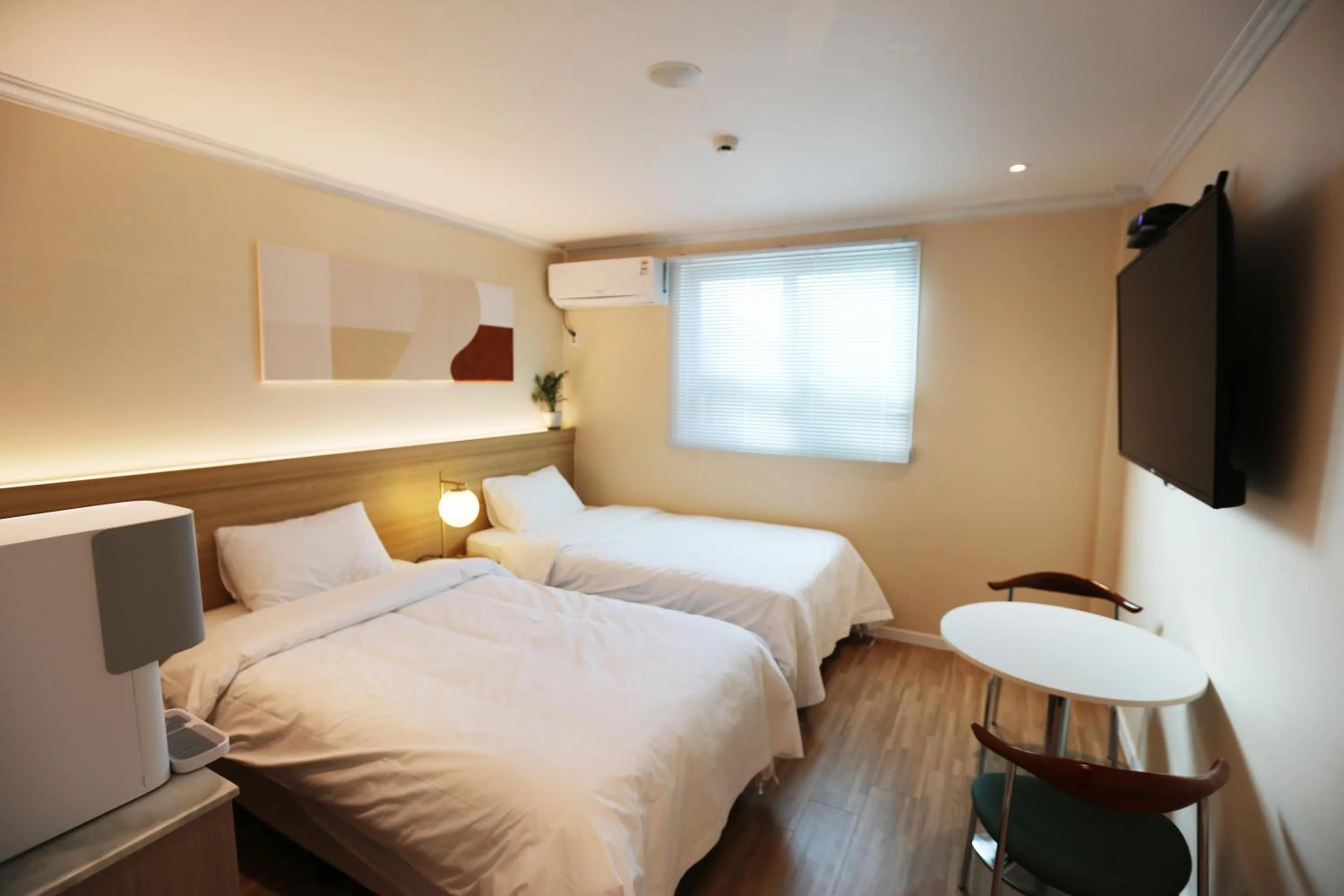 Deluxe Twin Room in Yangpyeong Moonholidarak