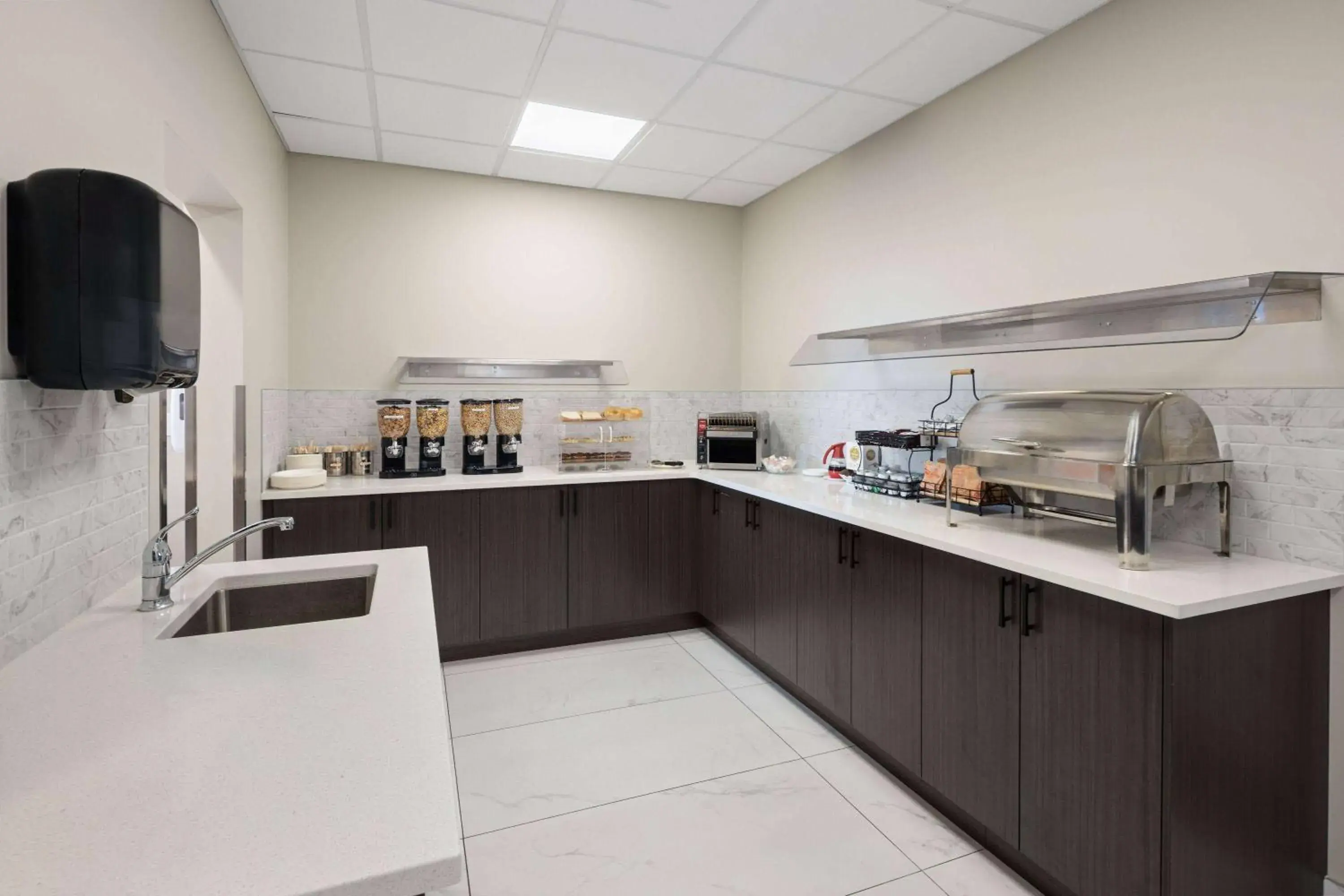 Breakfast in Baymont by Wyndham West Edmonton Breakfast in Baymont by Wyndham West Edmonton