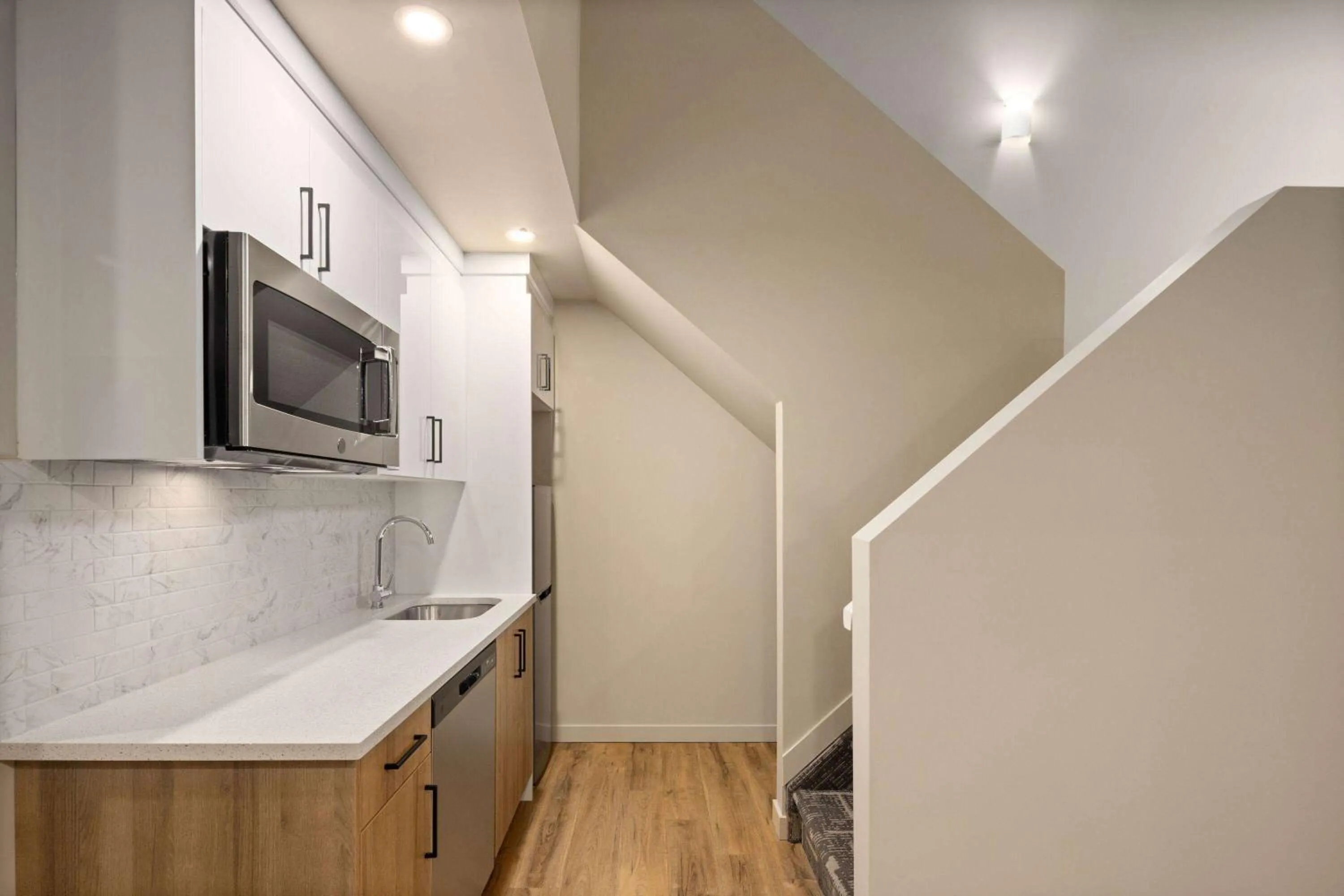 Photo of the whole room in Baymont by Wyndham West Edmonton