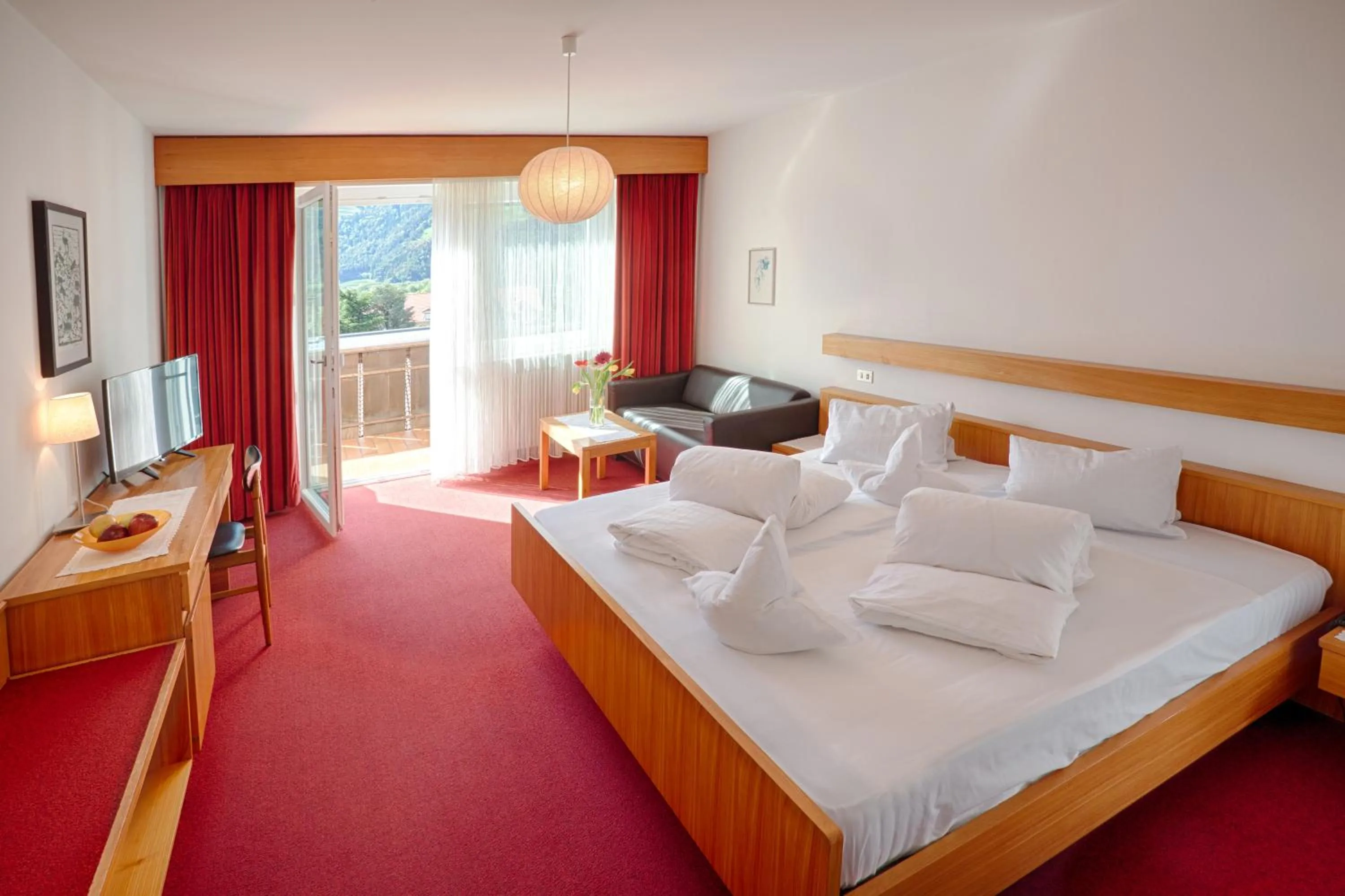 Photo of the whole room, Bed in Hotel Weingarten