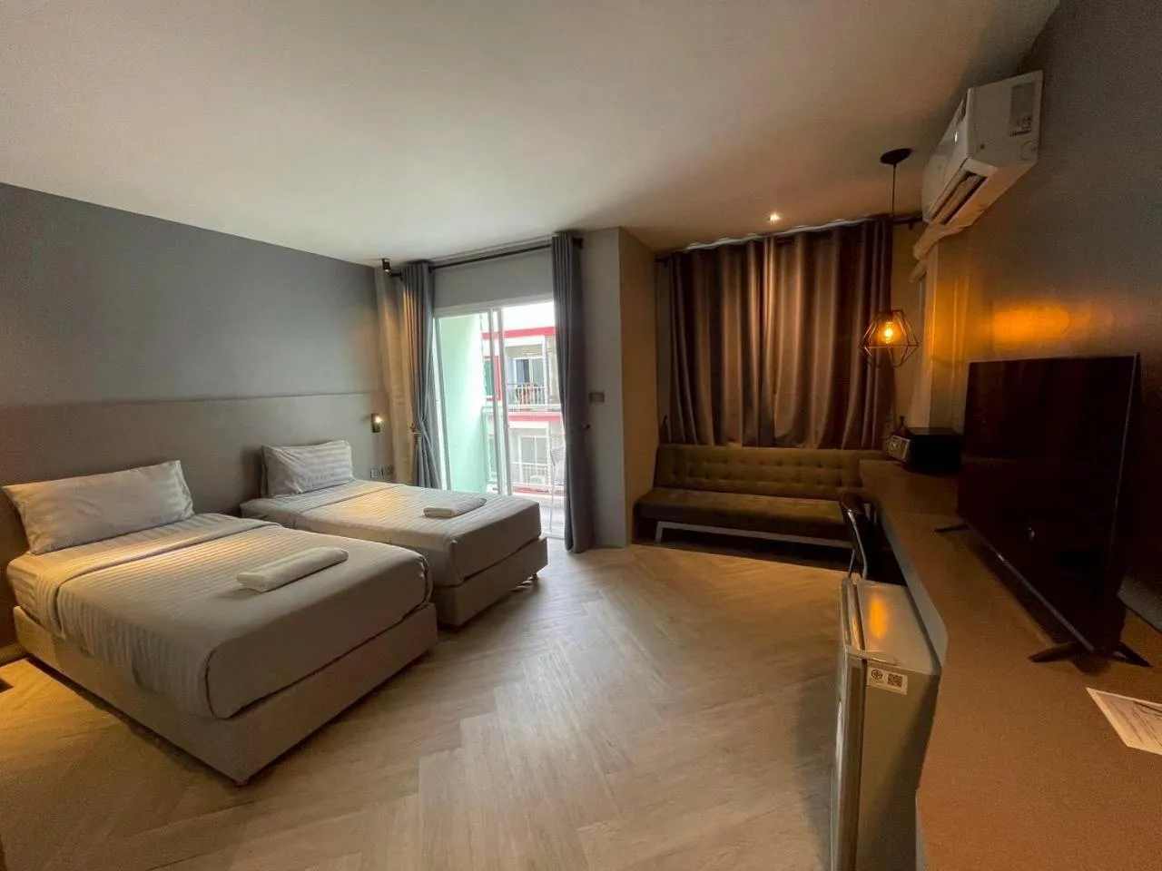 Bed in Doze Patong