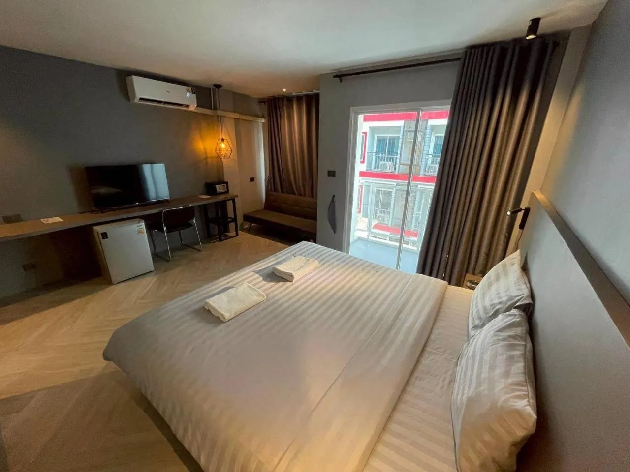 Bed in Doze Patong