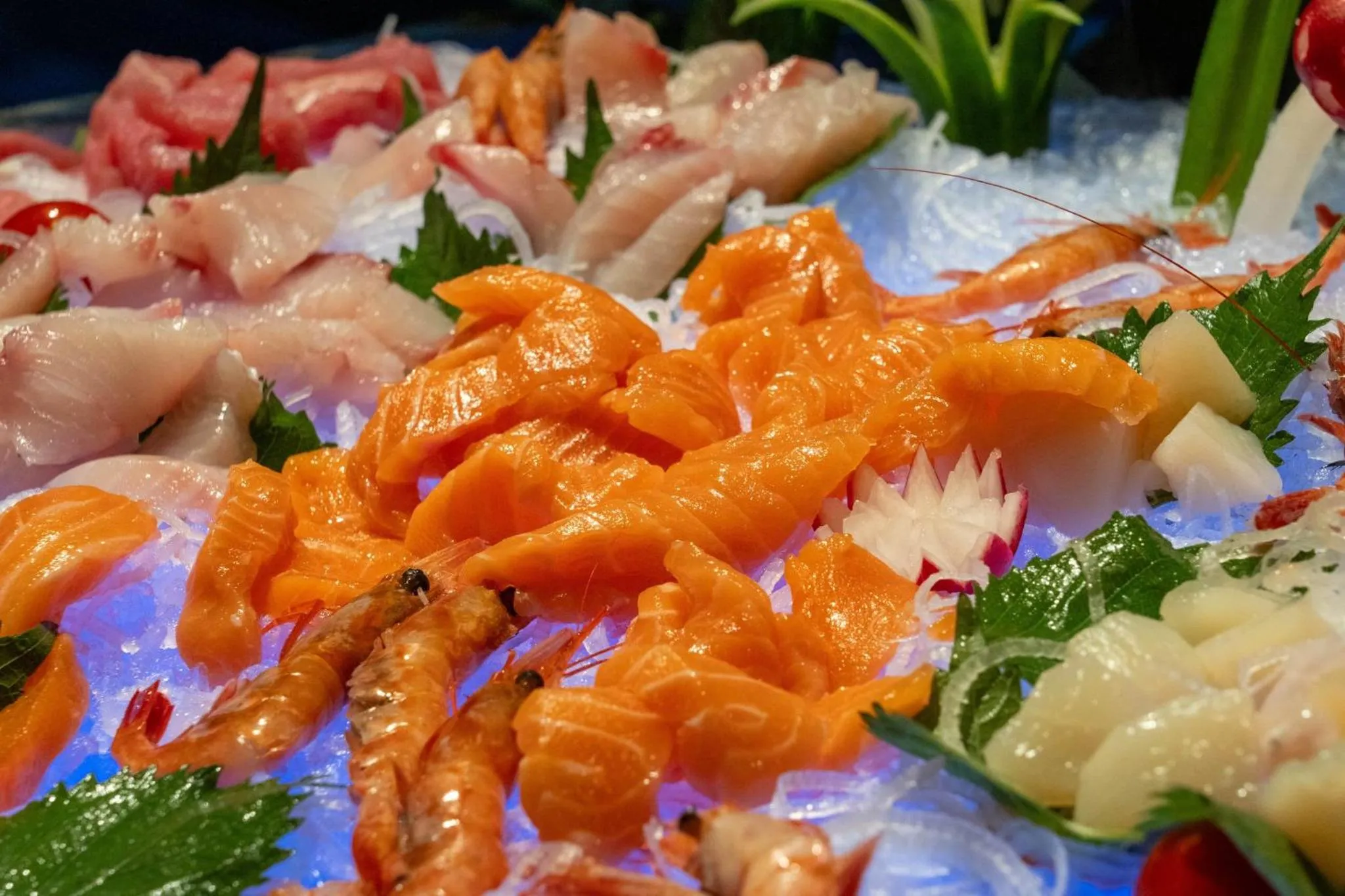 Restaurant/places to eat in Holiday Inn Hangzhou GCEC