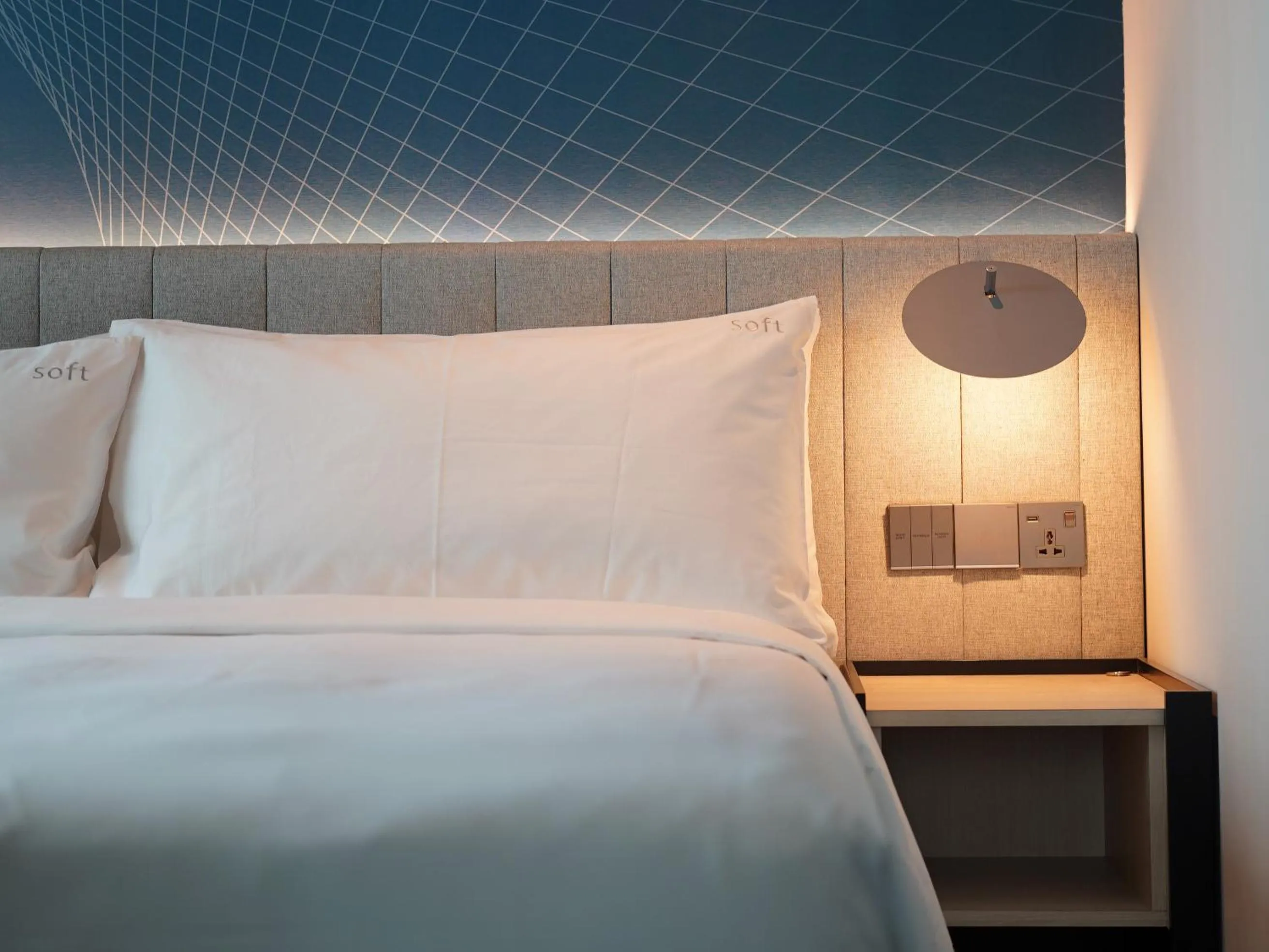 Bed in Holiday Inn Kuala Lumpur Bangsar by IHG