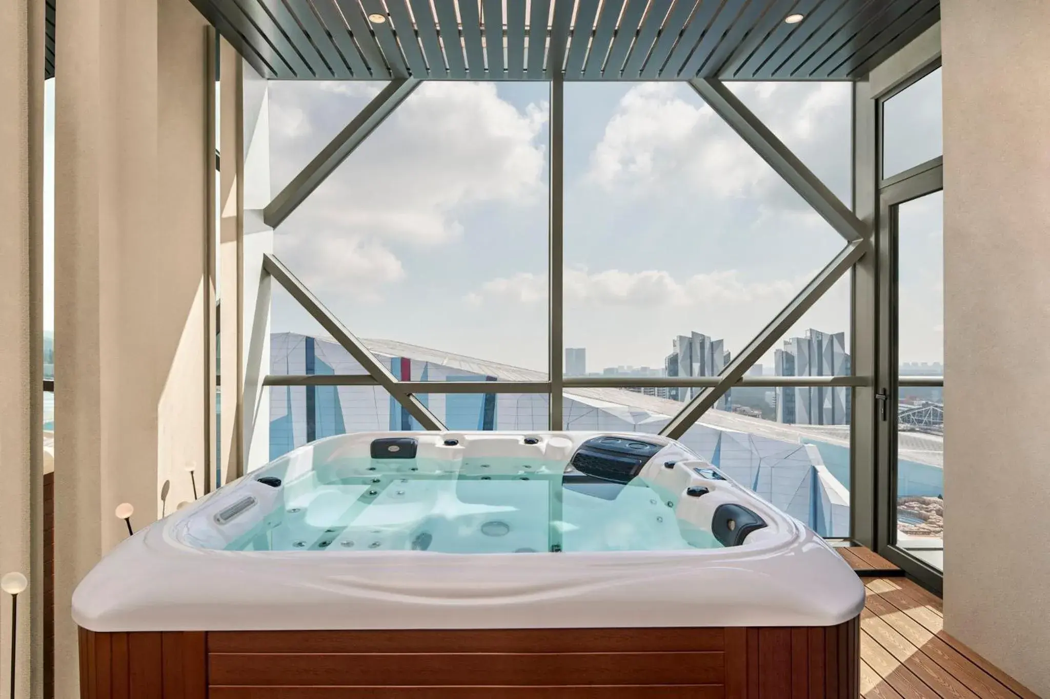 Standard Room with One King and One Single Bed - Kid Theme in Crowne Plaza Shanghai Snow World by IHG Standard Room with One King and One Single Bed - Kid Theme in Crowne Plaza Shanghai Snow World by IHG