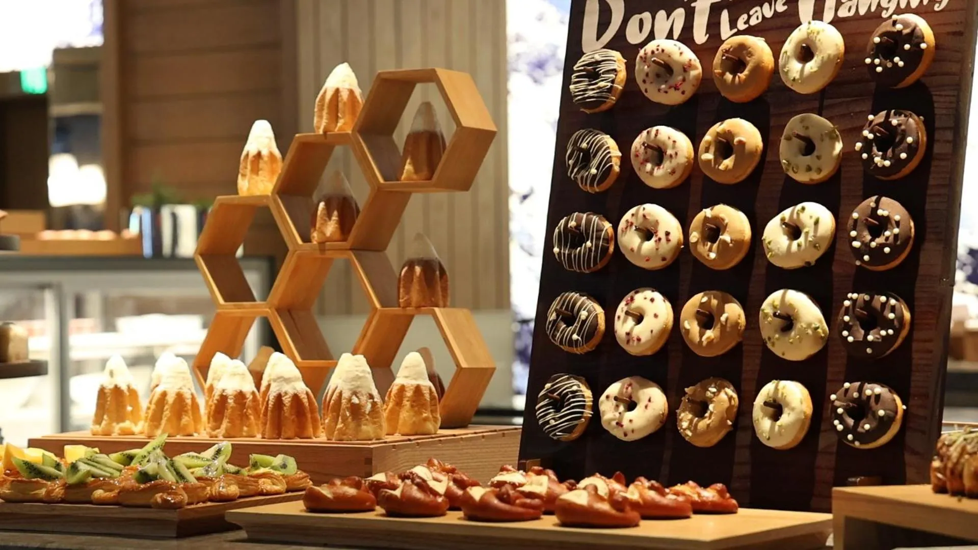 Breakfast in Crowne Plaza Shanghai Snow World by IHG