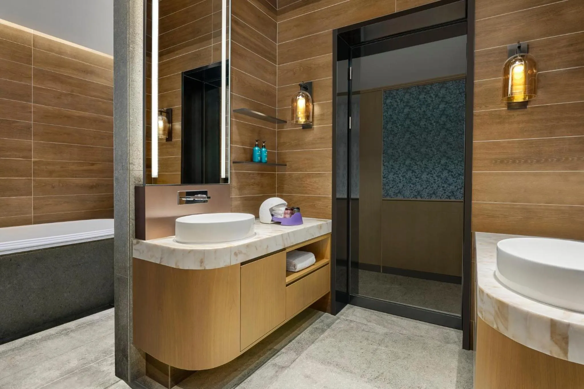 Bathroom in Crowne Plaza Shanghai Snow World by IHG